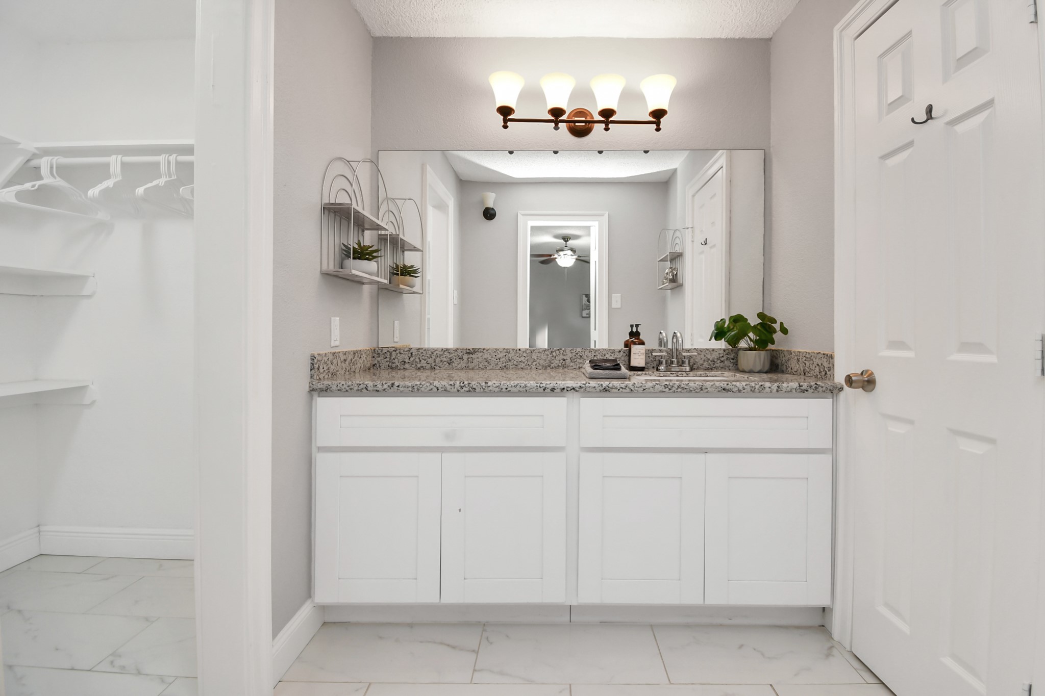 21722 Forest Glade Drive Property Photo 17