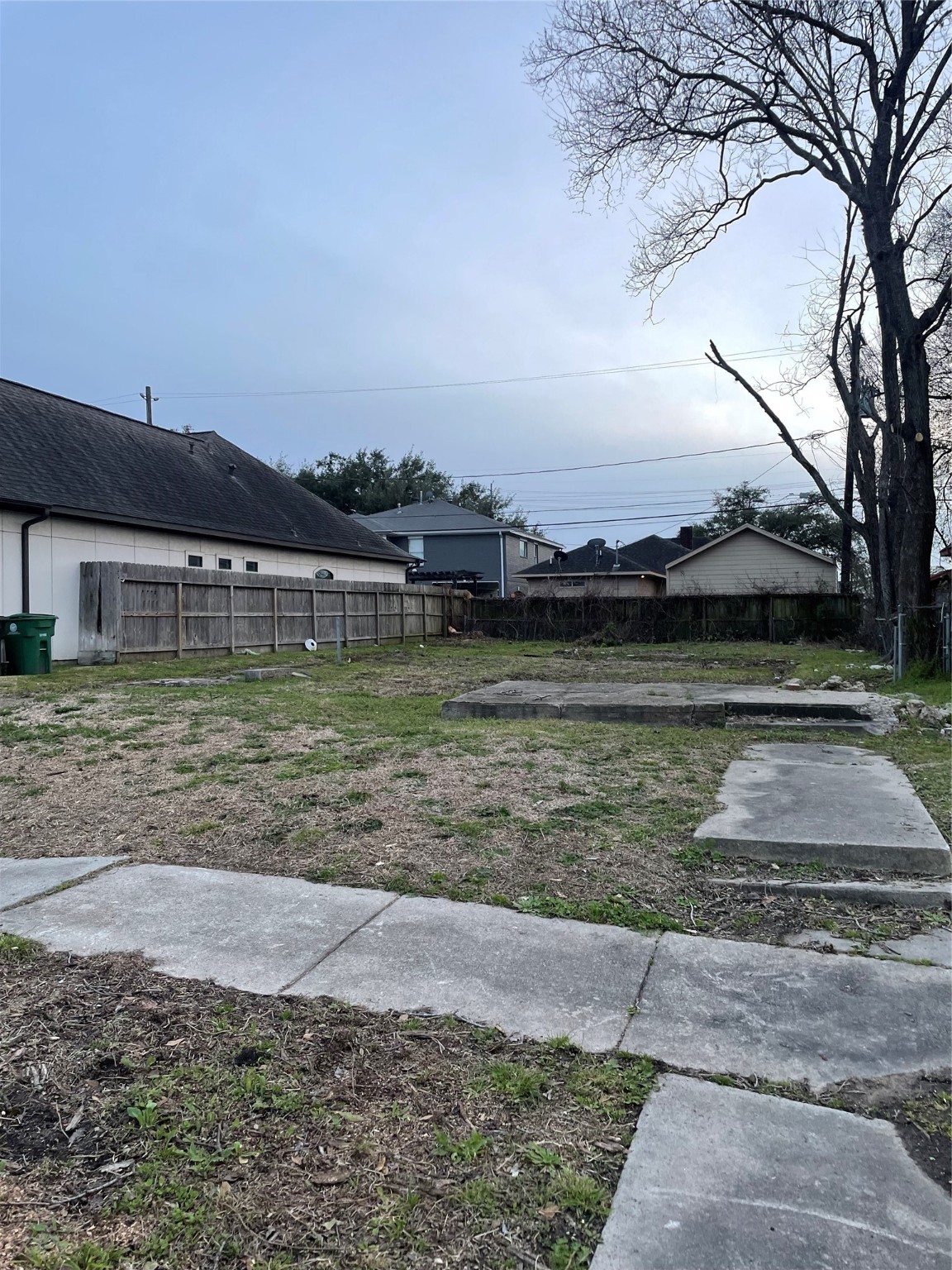 2710 Wheeler Street Property Photo 4