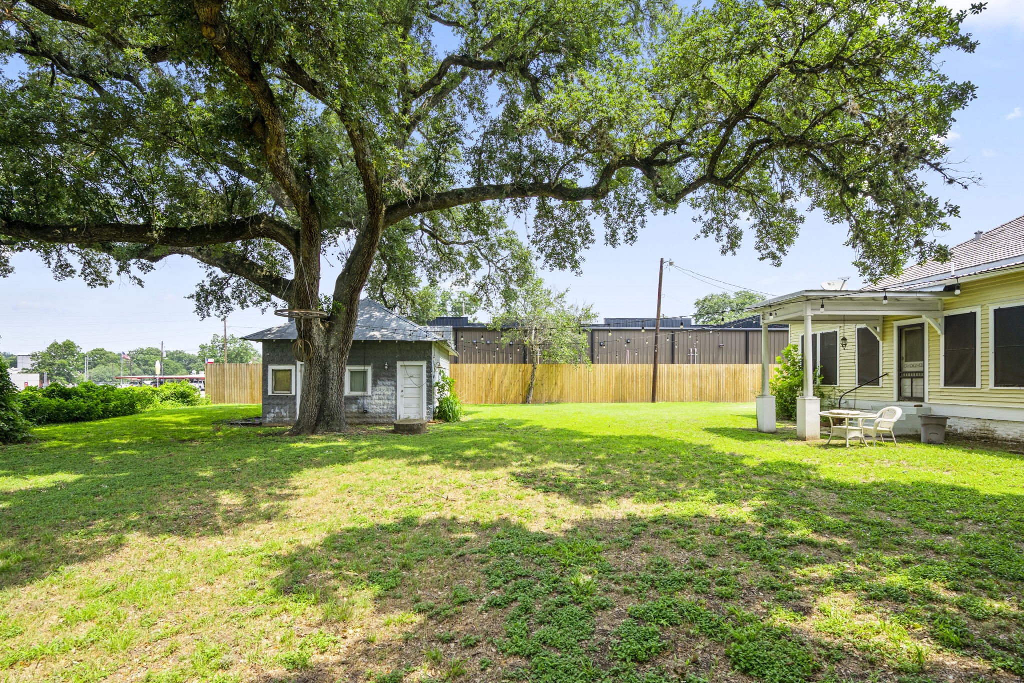 1118 Prairie Street Property Photo 28