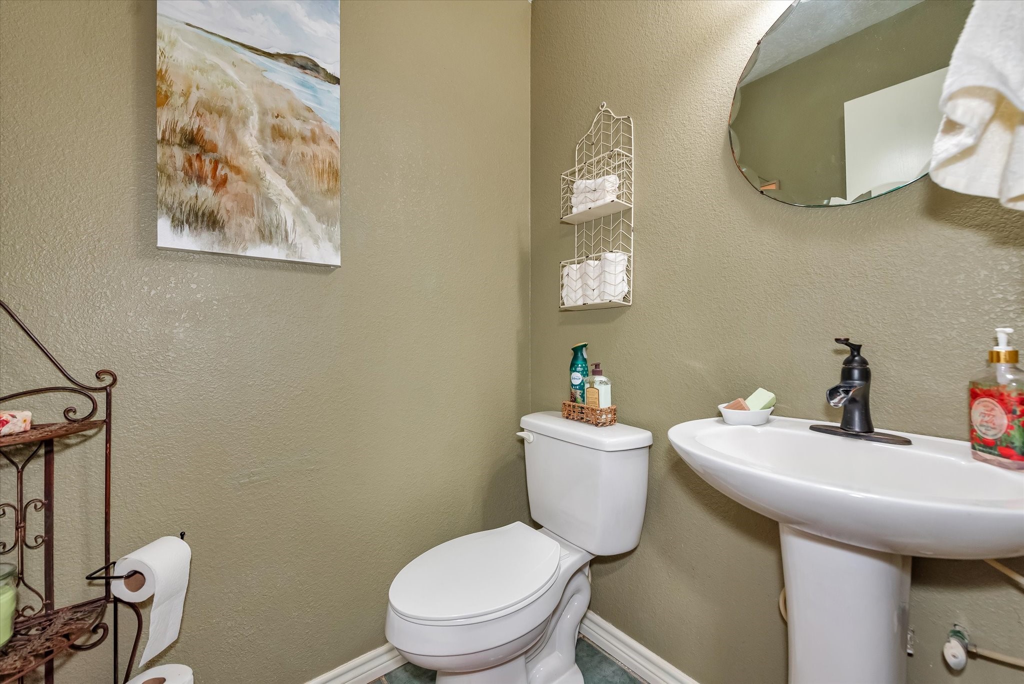 388 N G Smith Road Property Photo 23