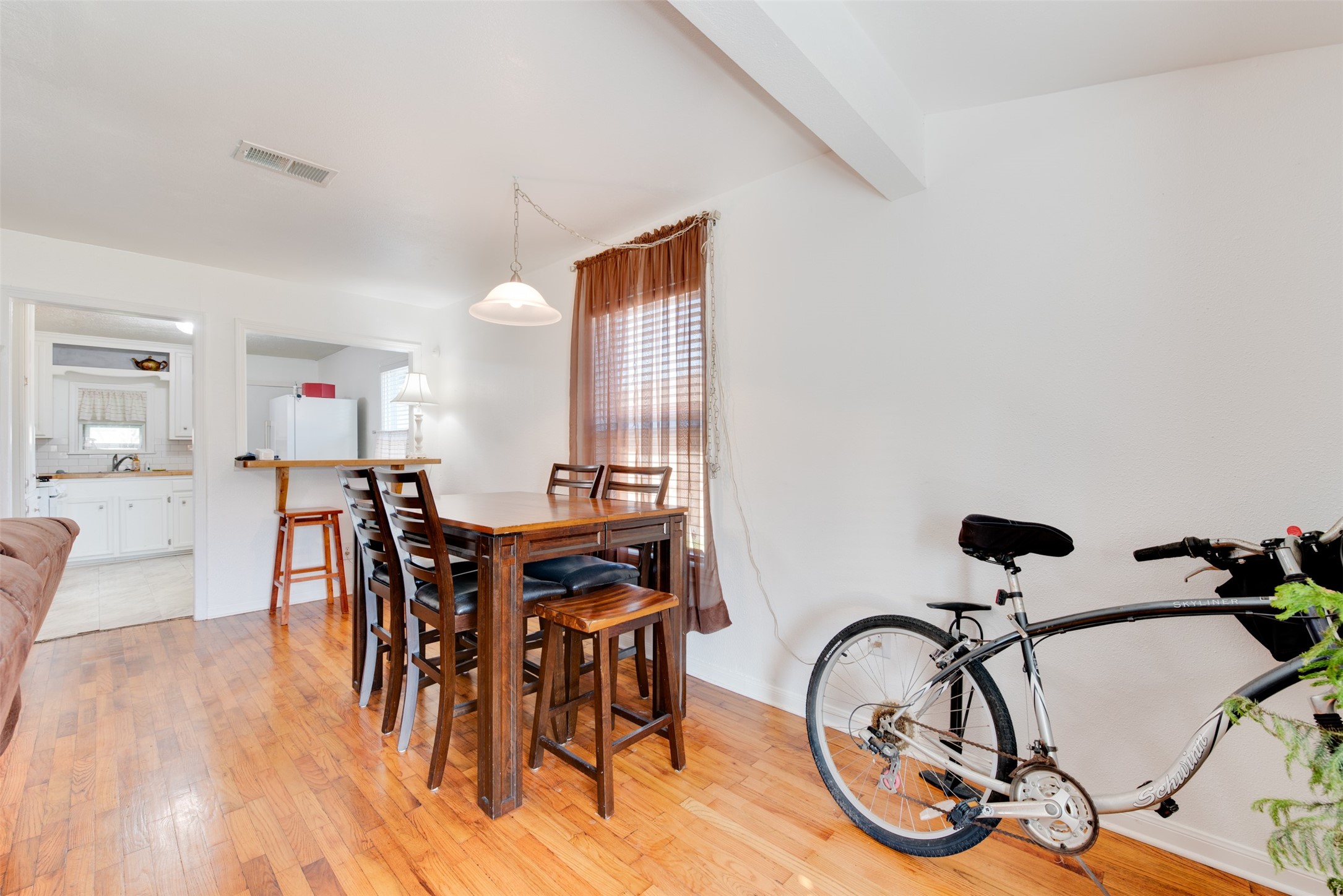 1301 N Logan Street Property Photo 14