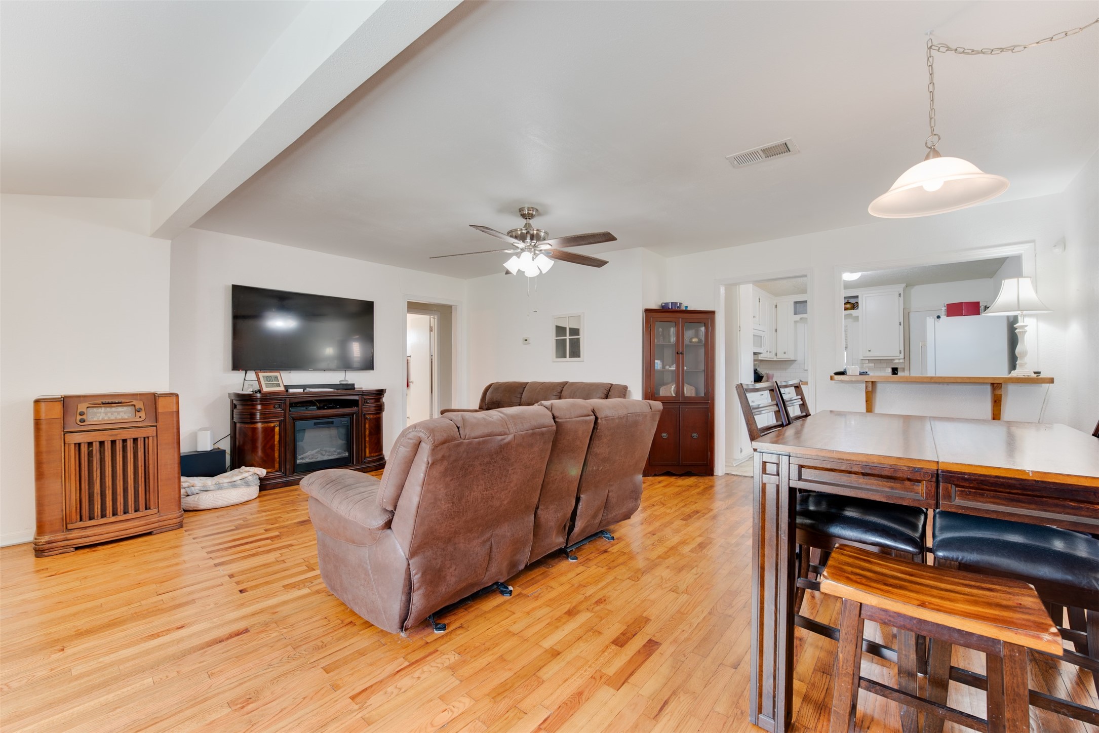 1301 N Logan Street Property Photo 15