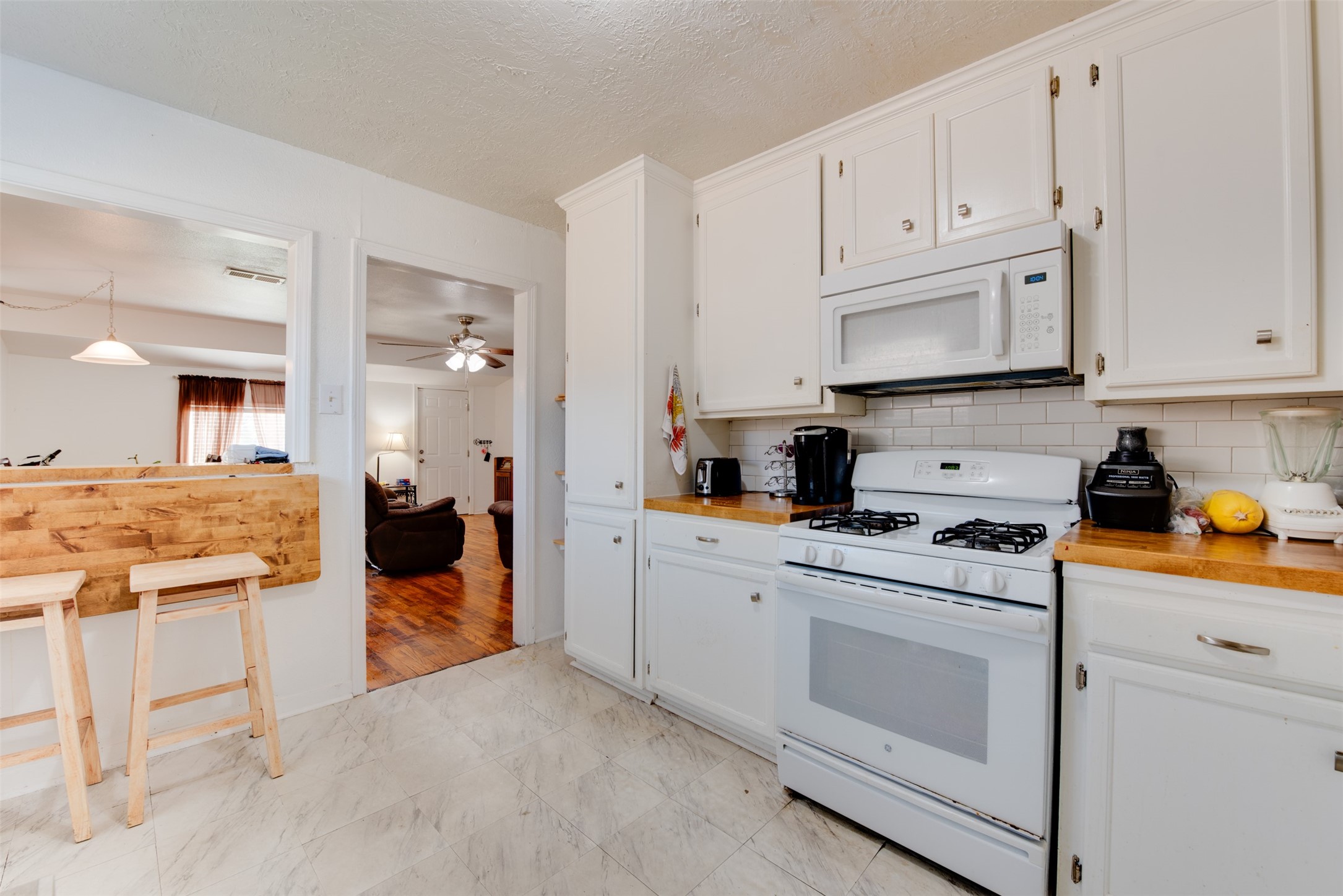 1301 N Logan Street Property Photo 19