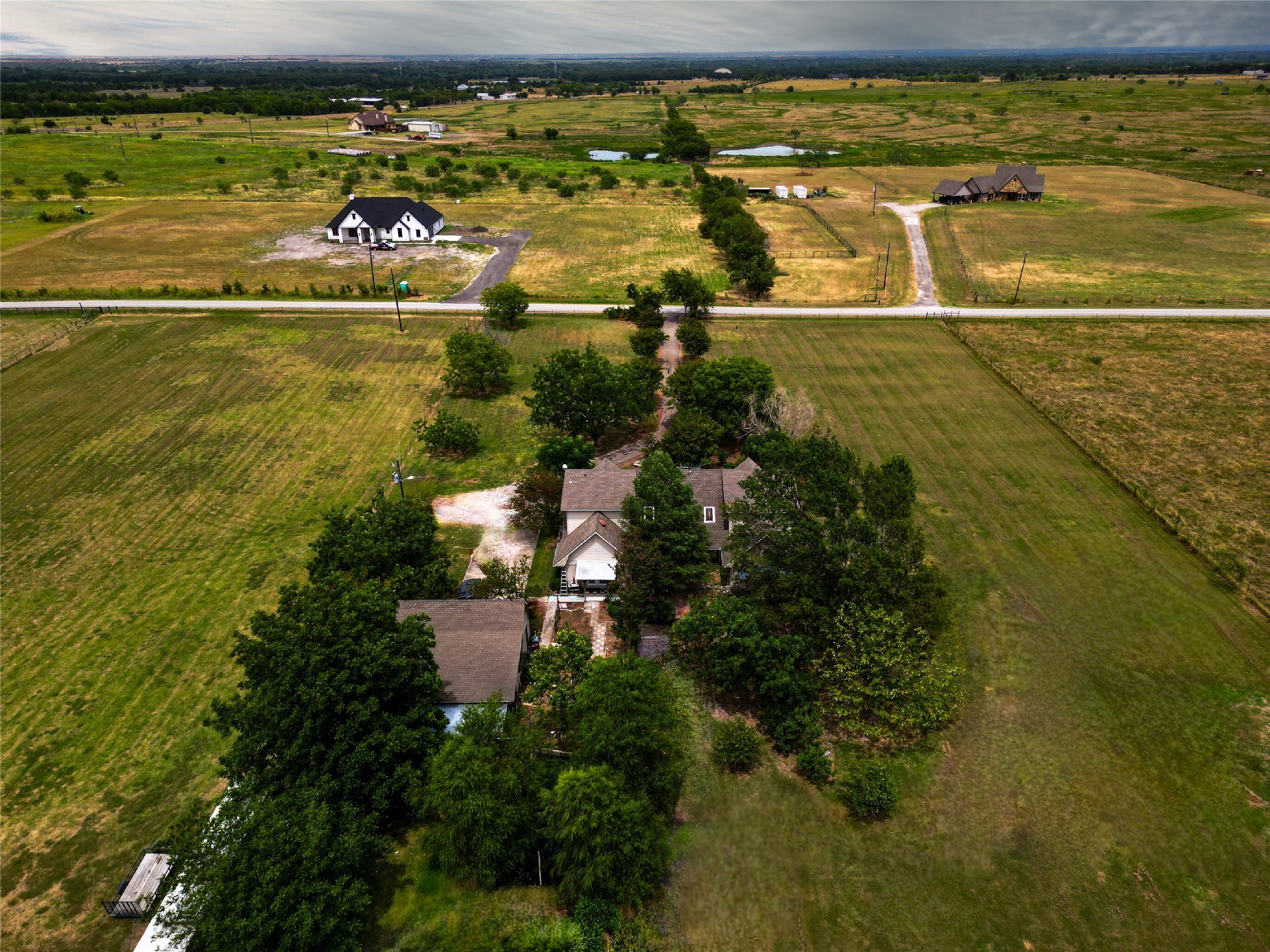 1101 County Road 2160 Property Photo 1