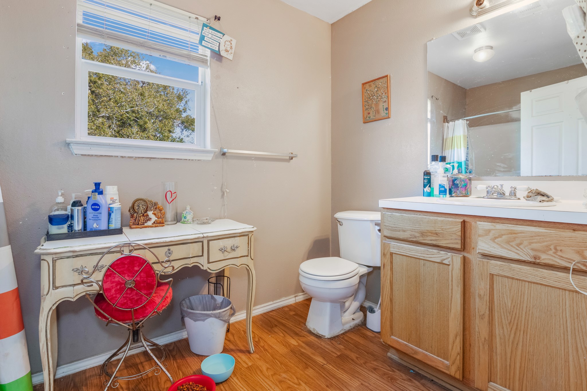 114 Lone Oak Property Photo 12