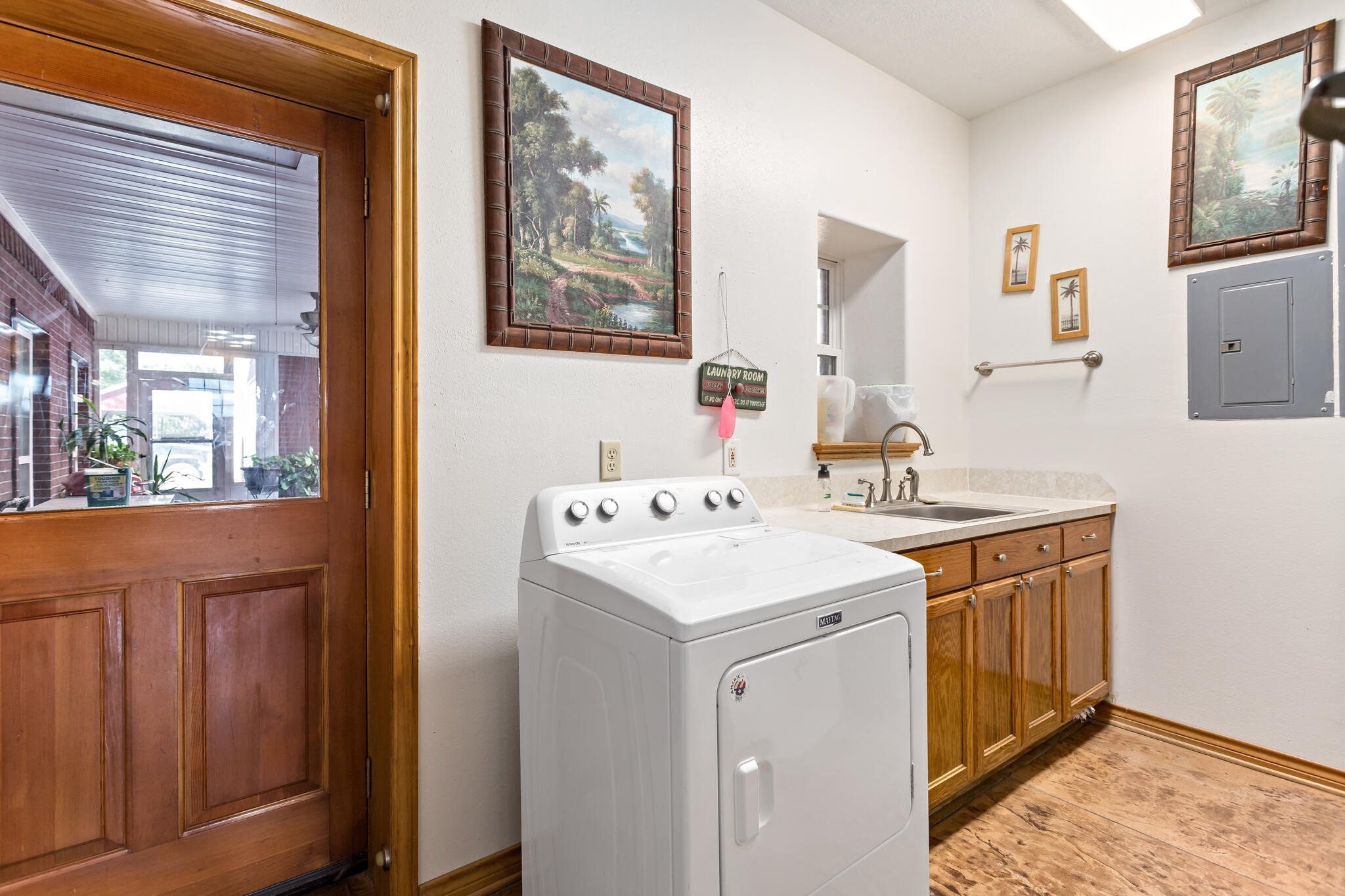 486 Parish Road Property Photo 28