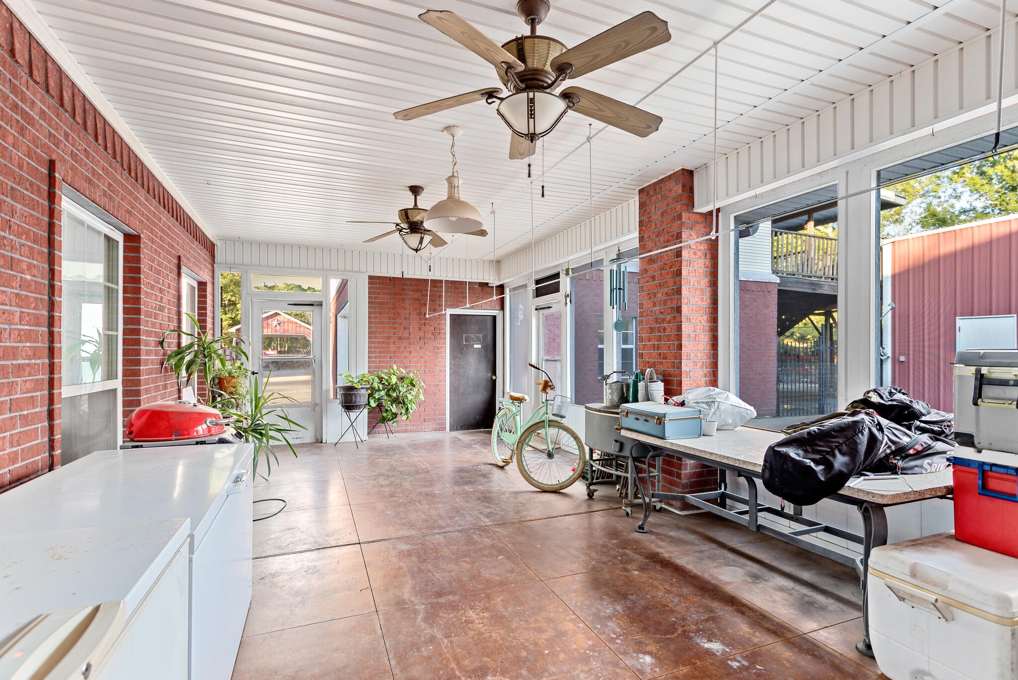 486 Parish Road Property Photo 30