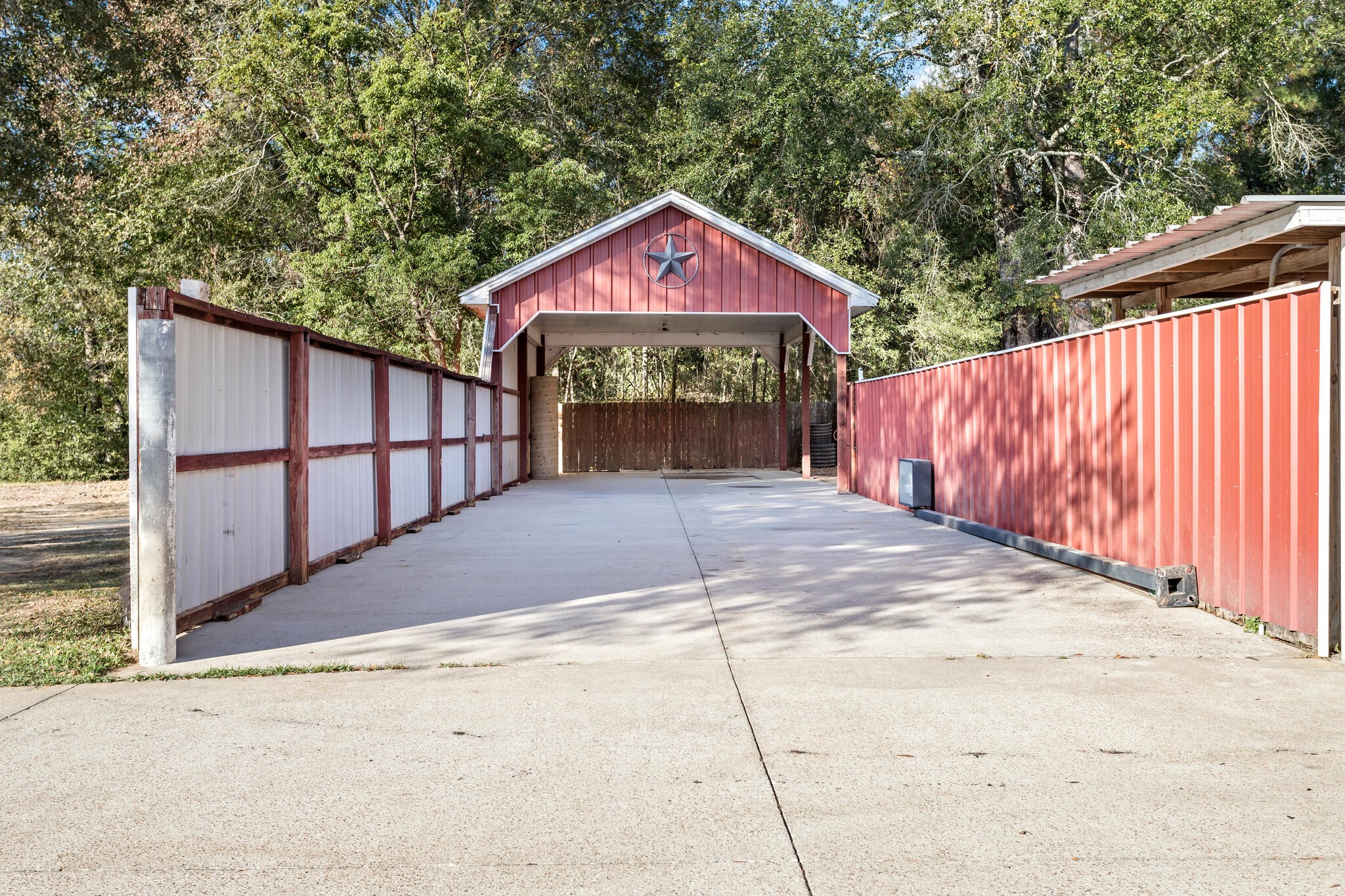 486 Parish Road Property Photo 46