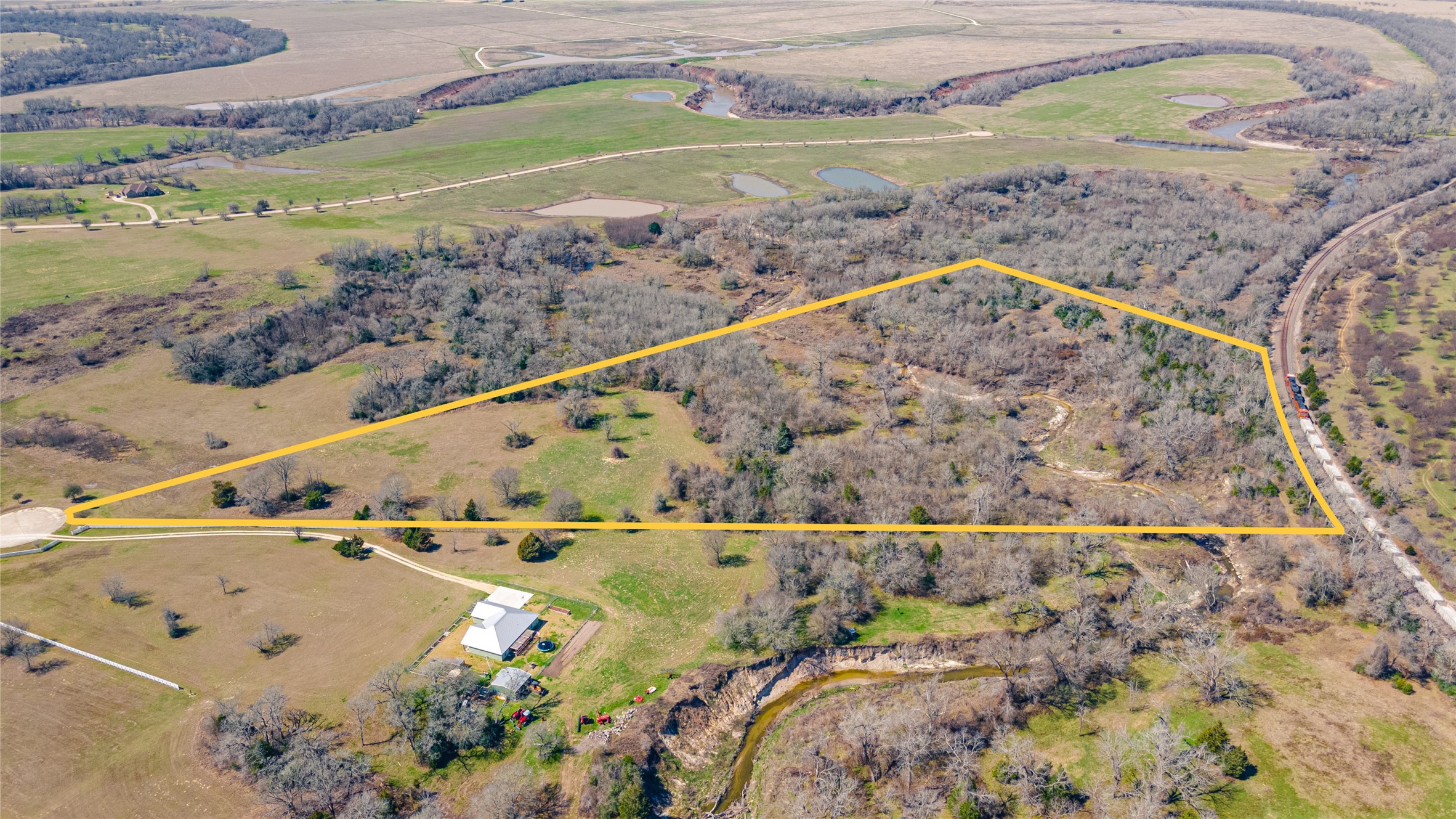 Tract 5 Havens Point Property Photo 1