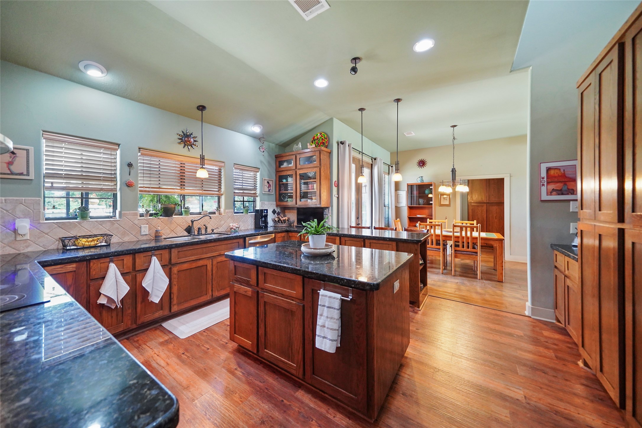 11049 Pryor Lane Property Photo 15