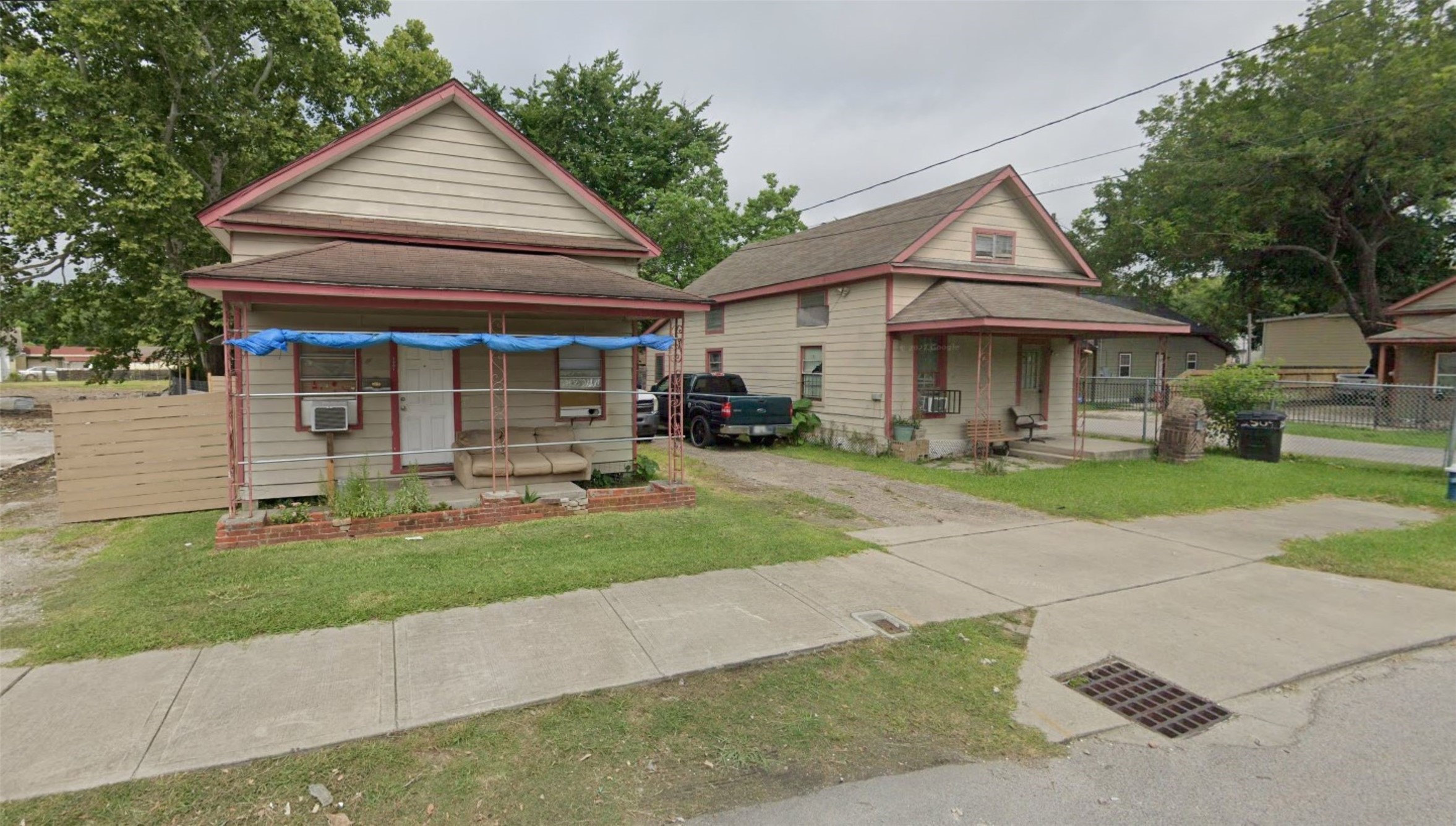 2507 Gentry Street Property Photo 2