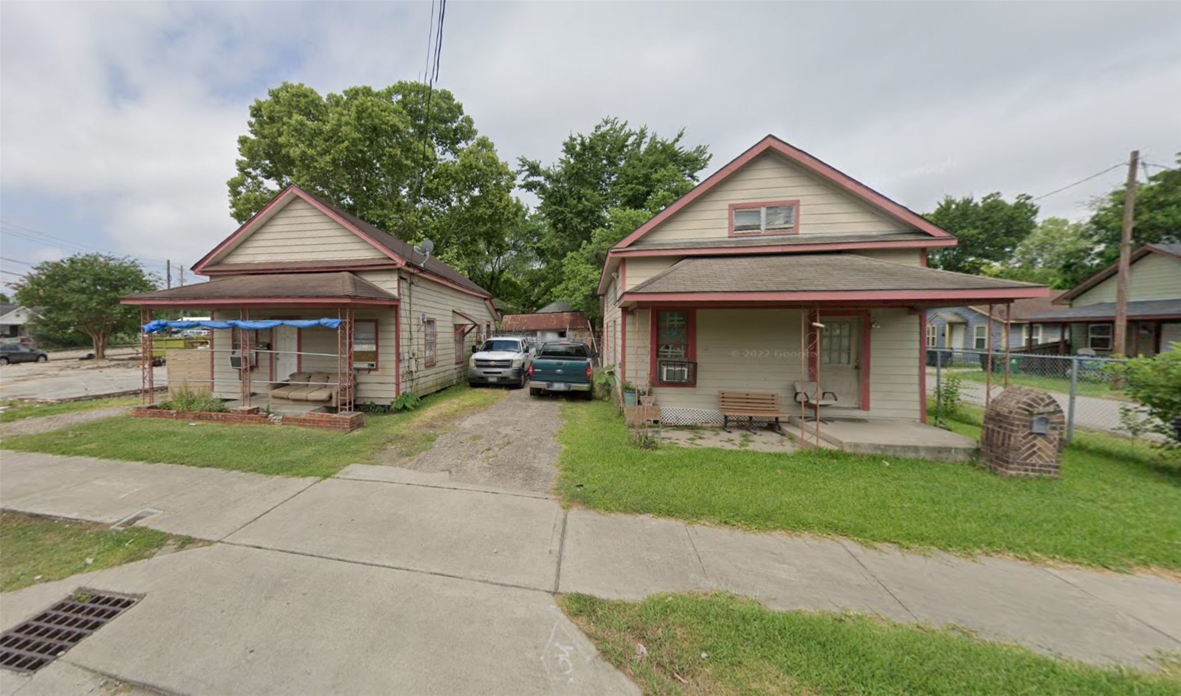 2507 Gentry Street Property Photo 3