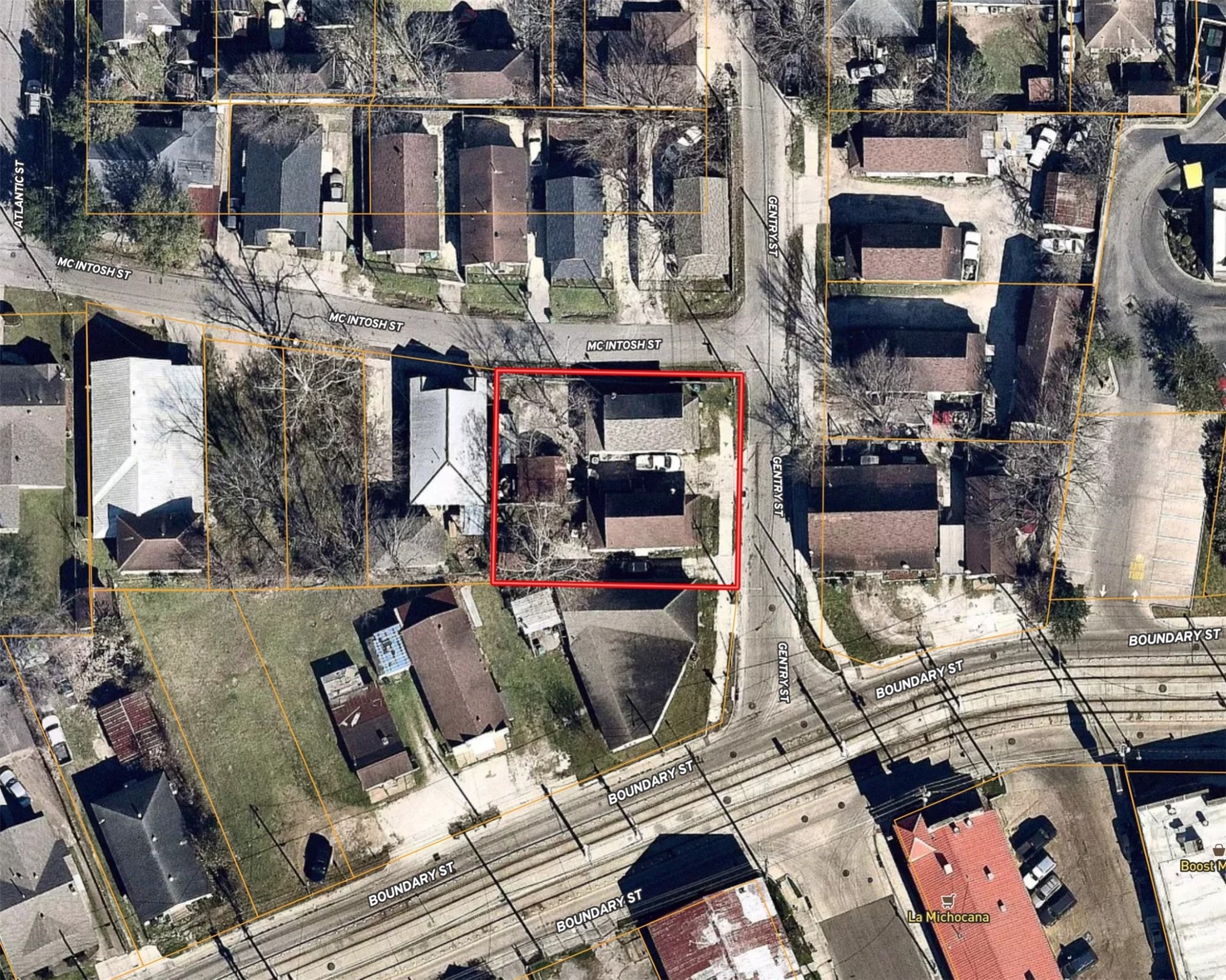 2507 Gentry Street Property Photo 4