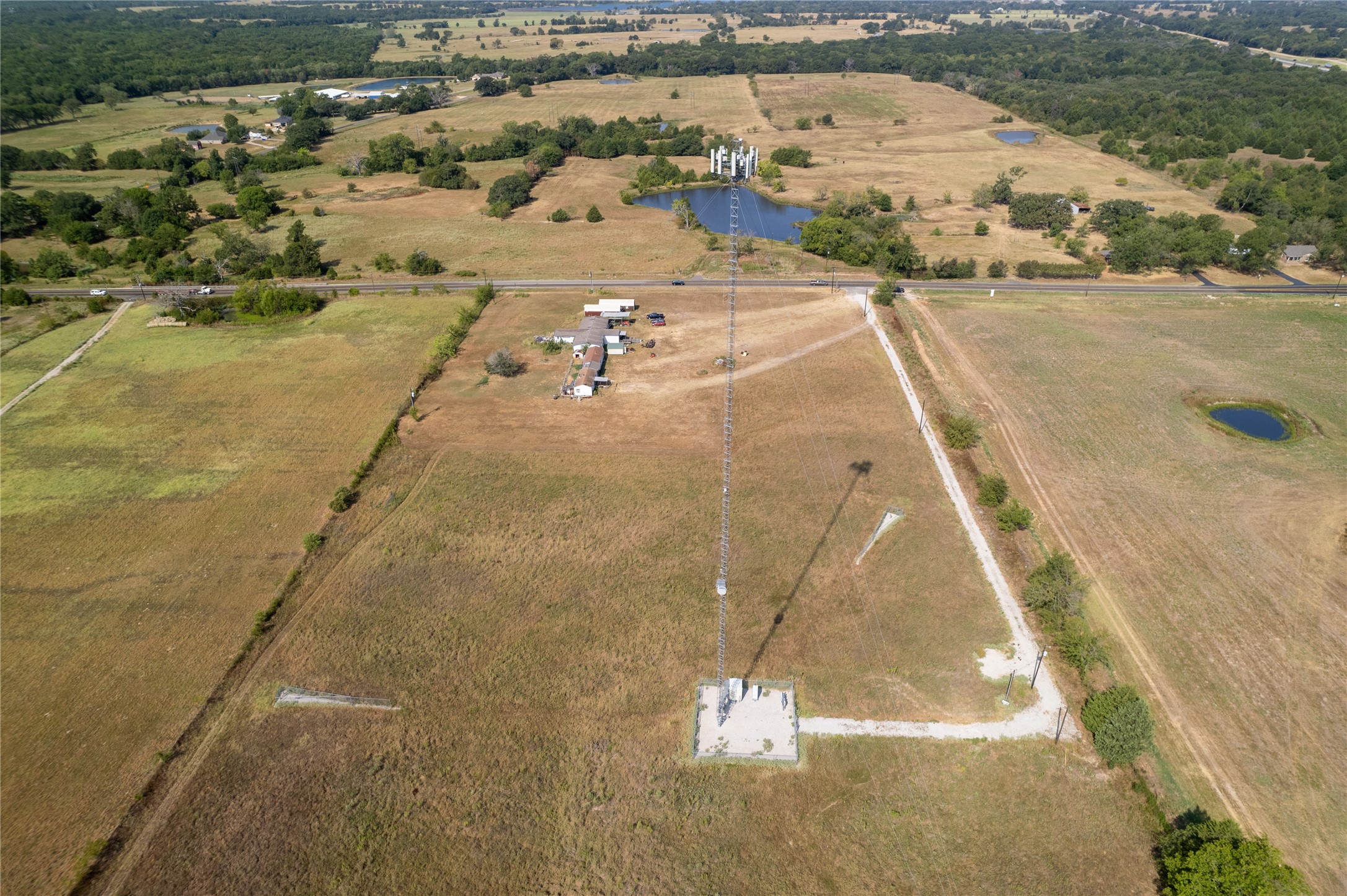 151 Fm 314 Property Photo 9