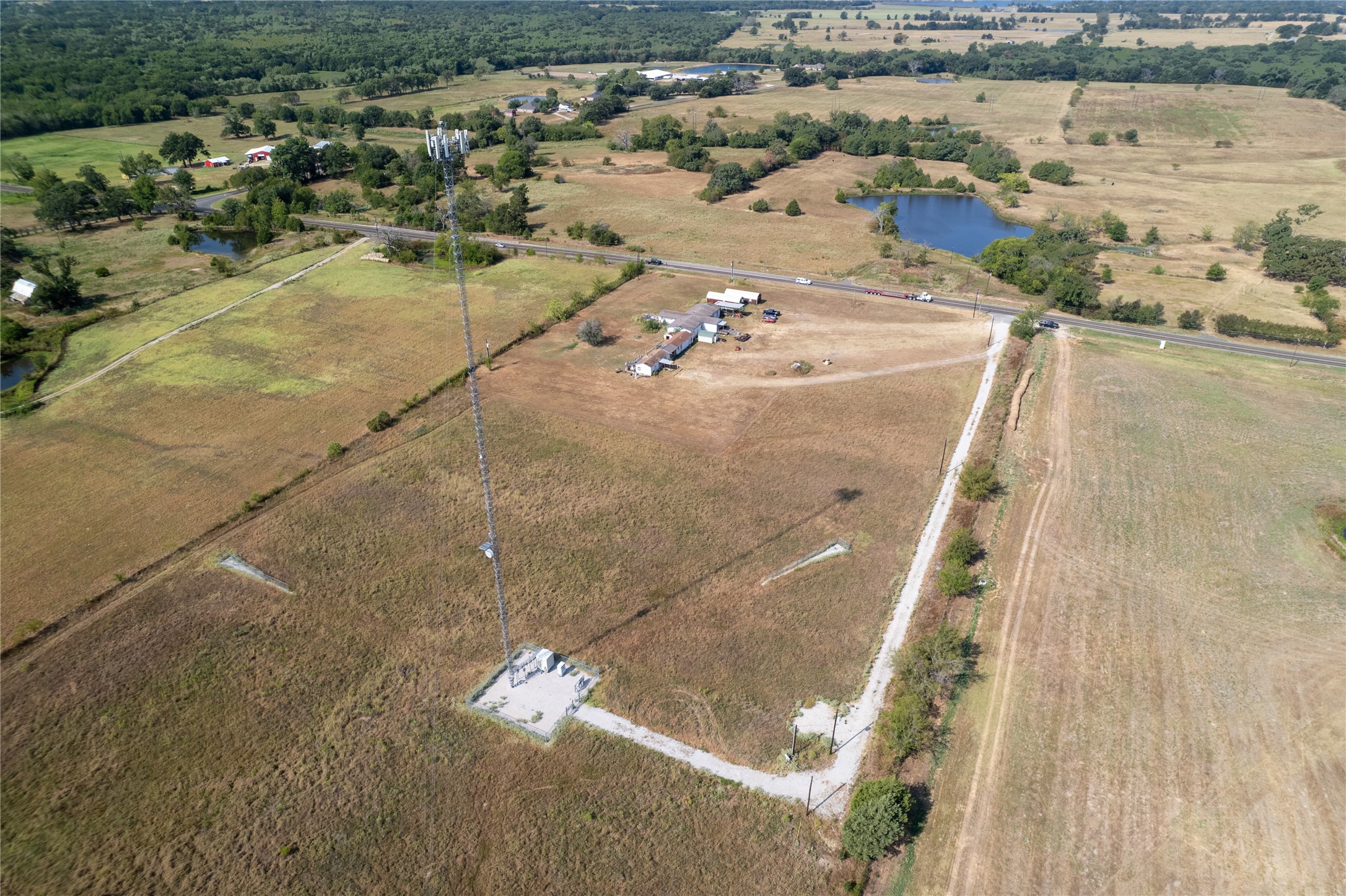 151 Fm 314 Property Photo 11
