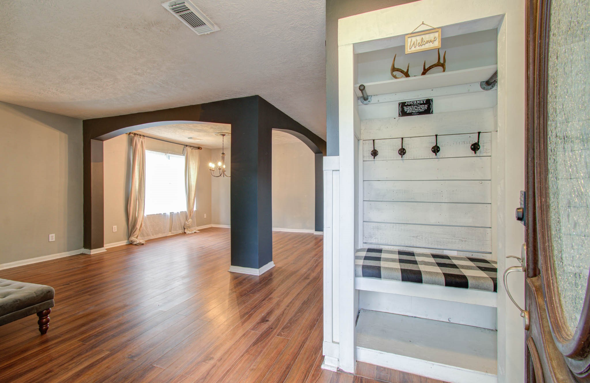 17319 Morning Star Avenue Property Photo 8