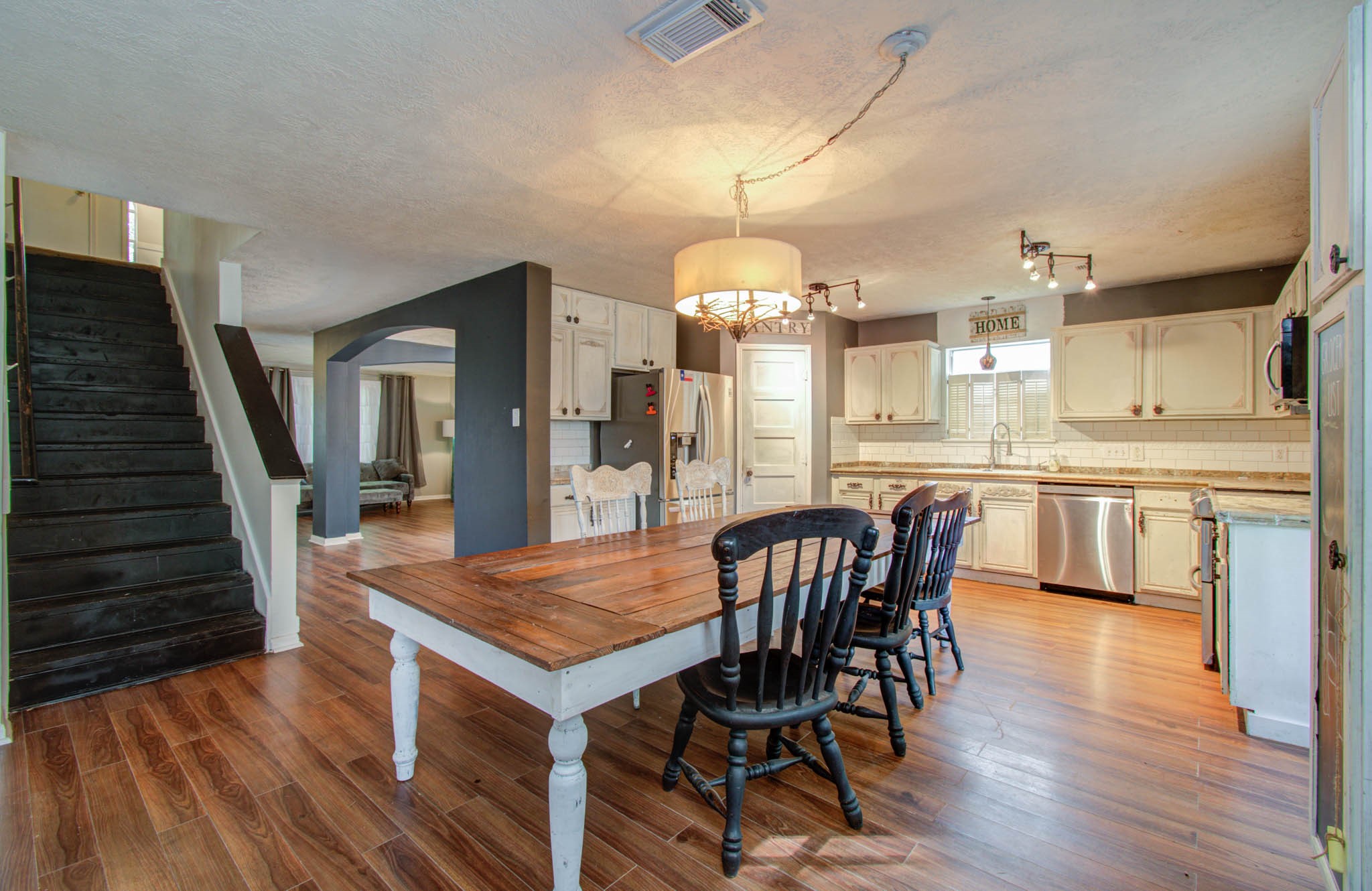 17319 Morning Star Avenue Property Photo 18