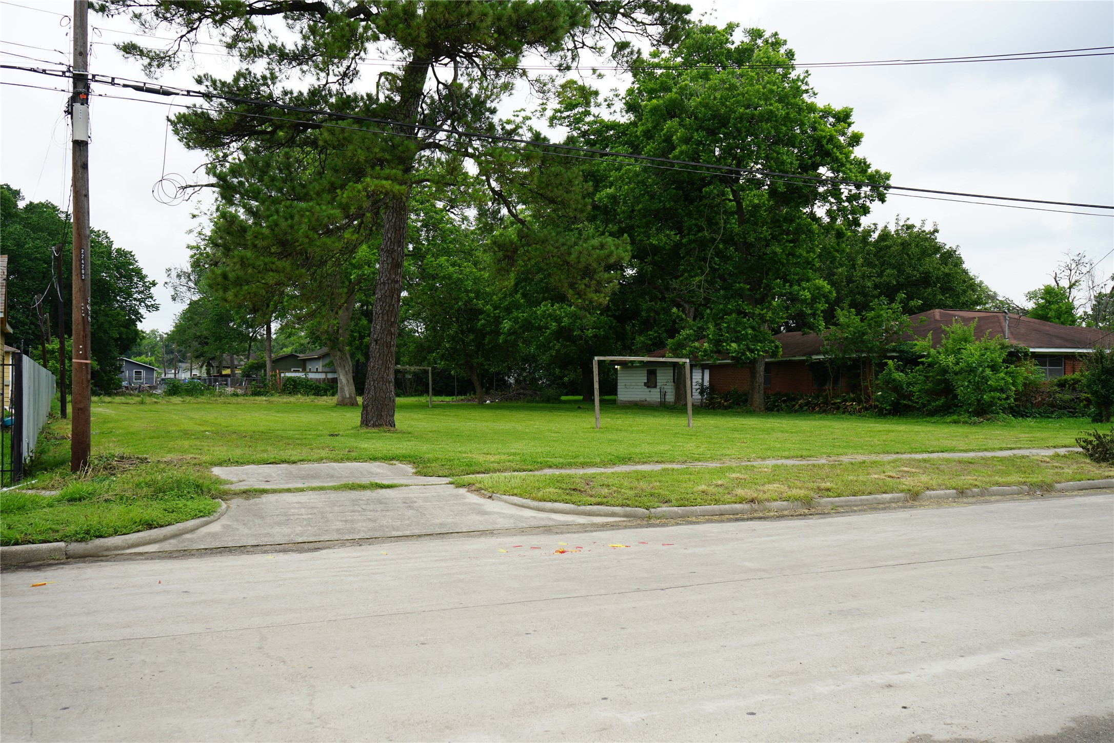4701 Pickfair Street Property Photo 2