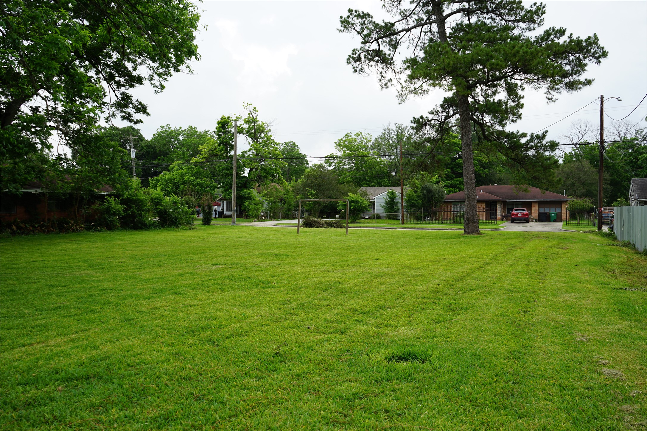4701 Pickfair Street Property Photo 5