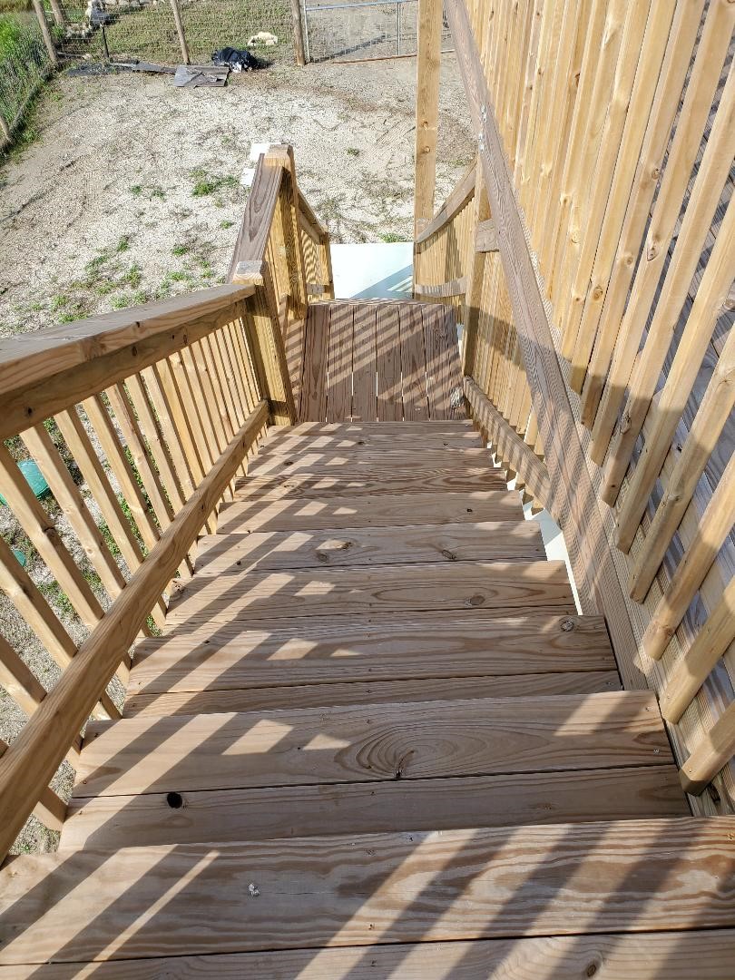 1472 Van Sant Property Photo 21