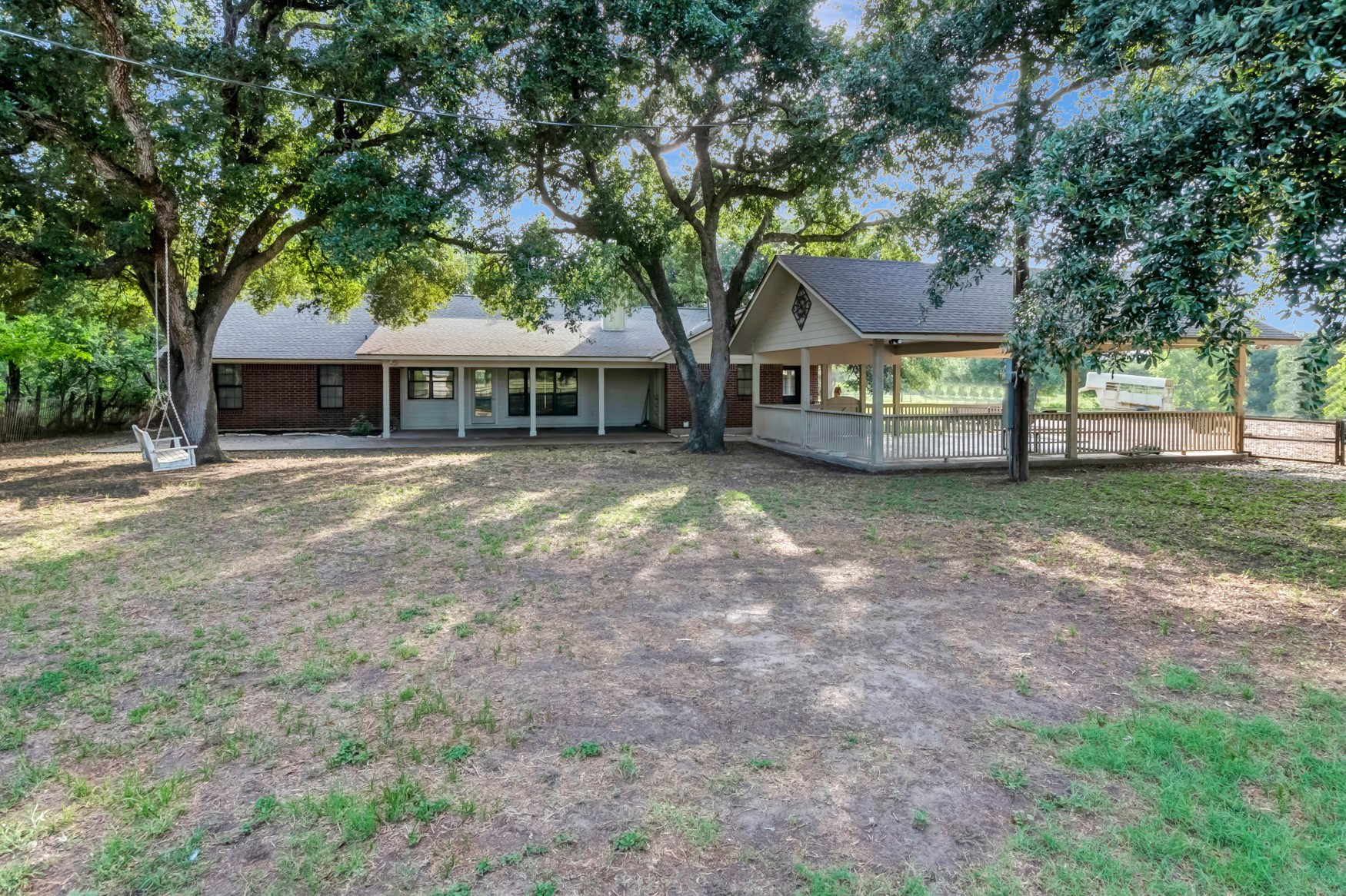 371 Old Gonzales Road Property Photo 32