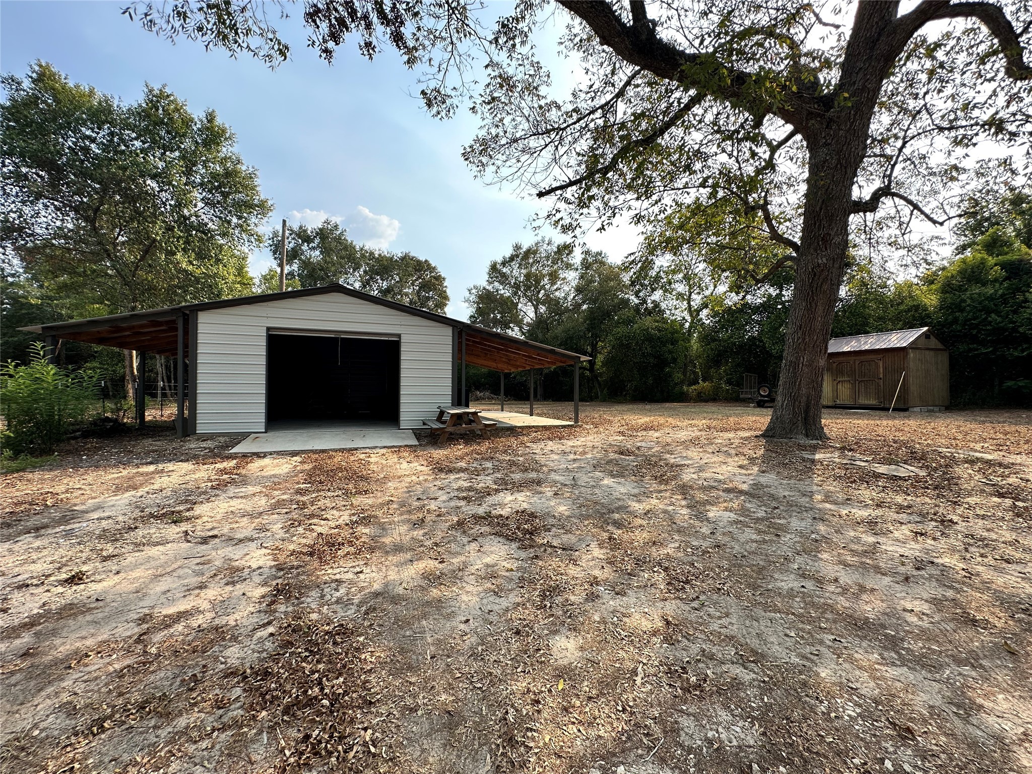 134 County Road 4453 Property Photo 35