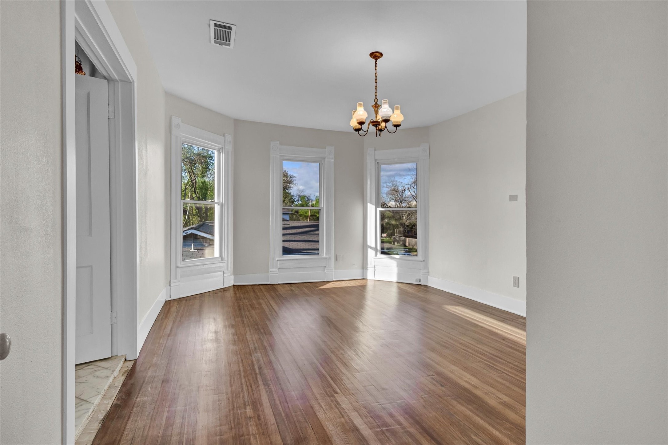 501 Branch Street Property Photo 31