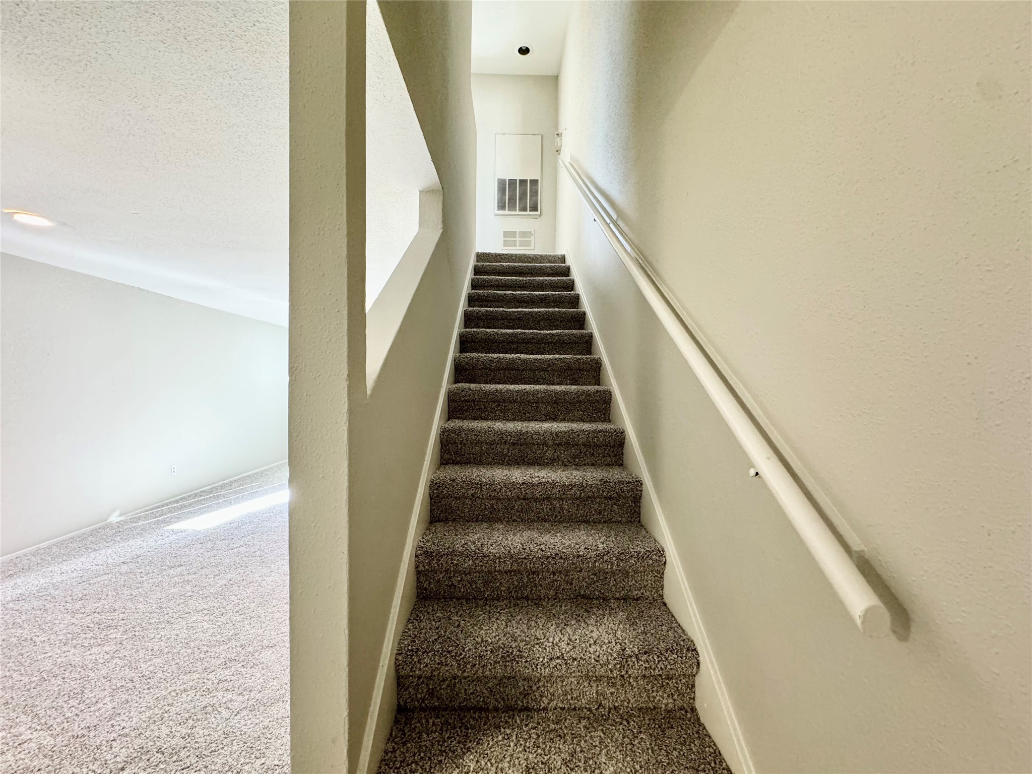8644 Victorian Village Drive 8644 Property Photo 11