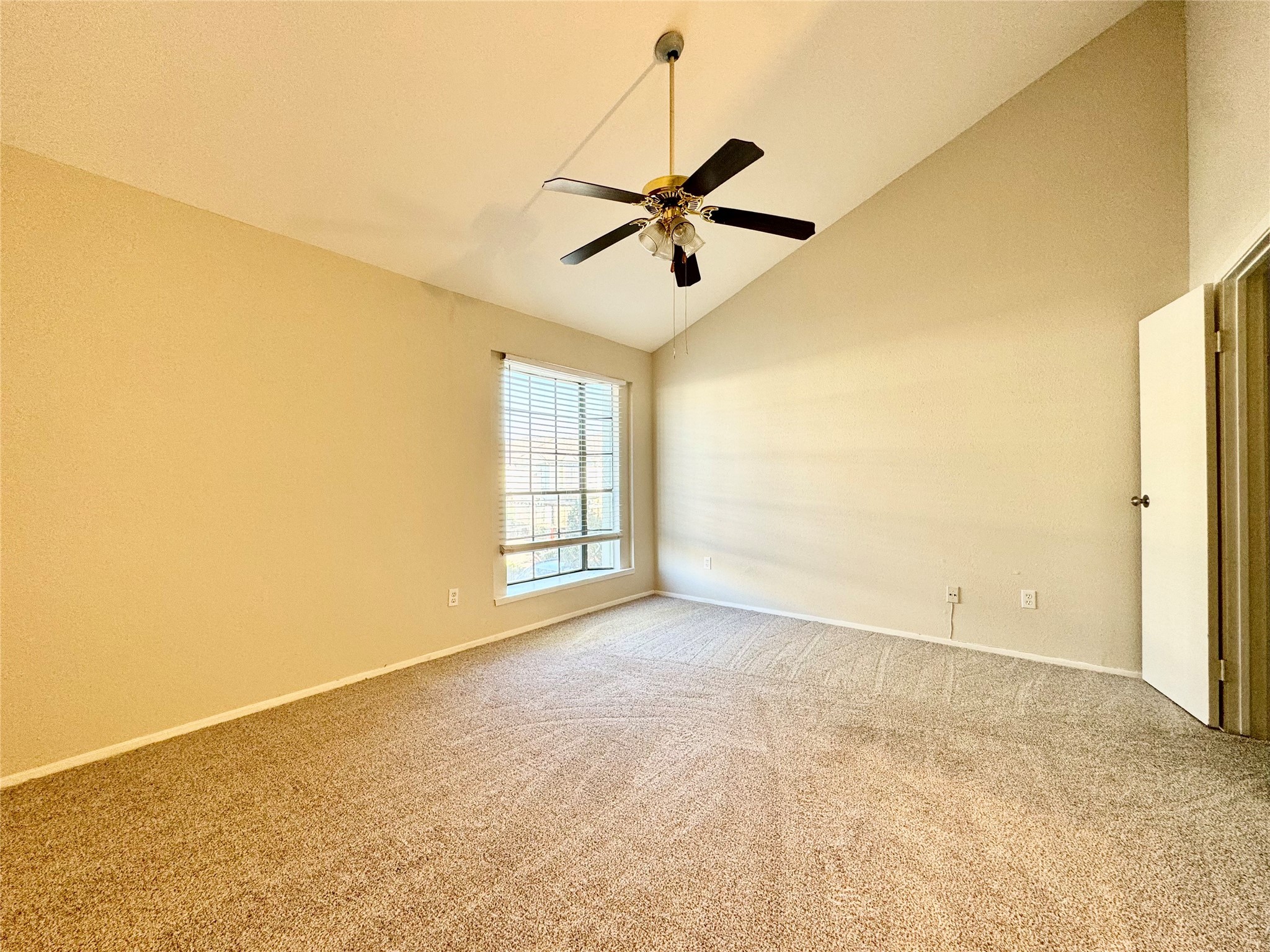 8644 Victorian Village Drive 8644 Property Photo 15