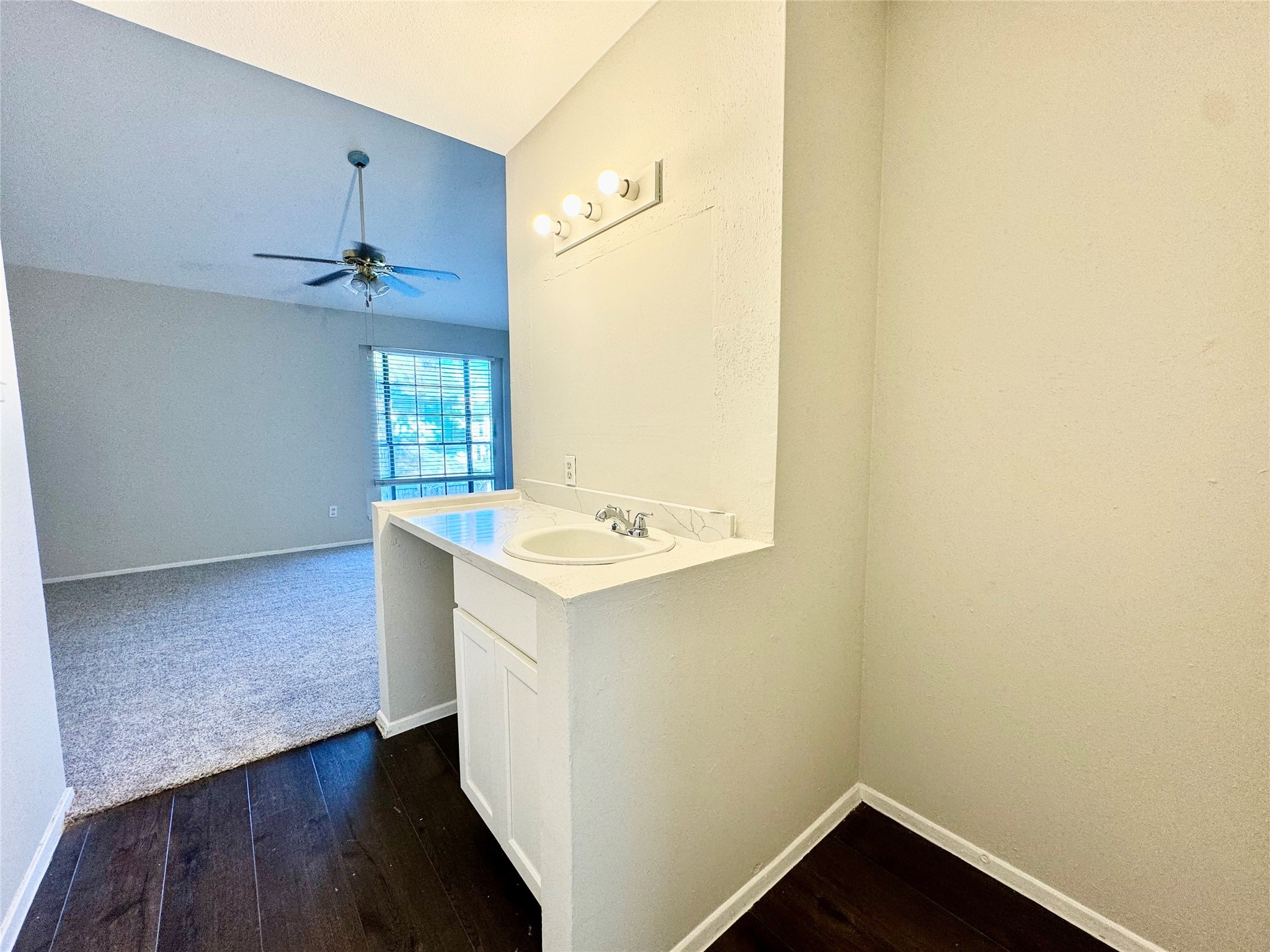 8644 Victorian Village Drive 8644 Property Photo 18