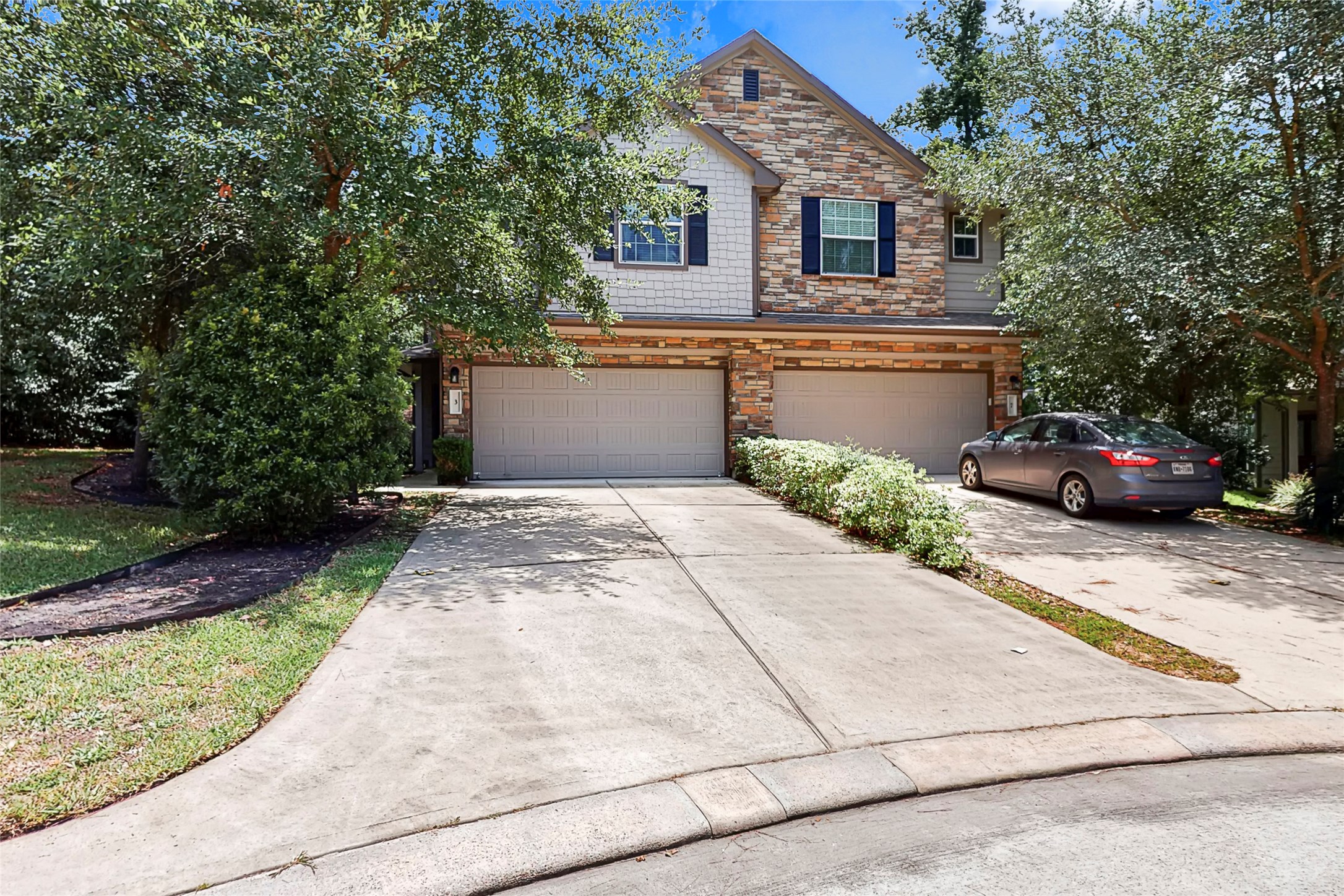3 Fairlee Court Property Photo 1