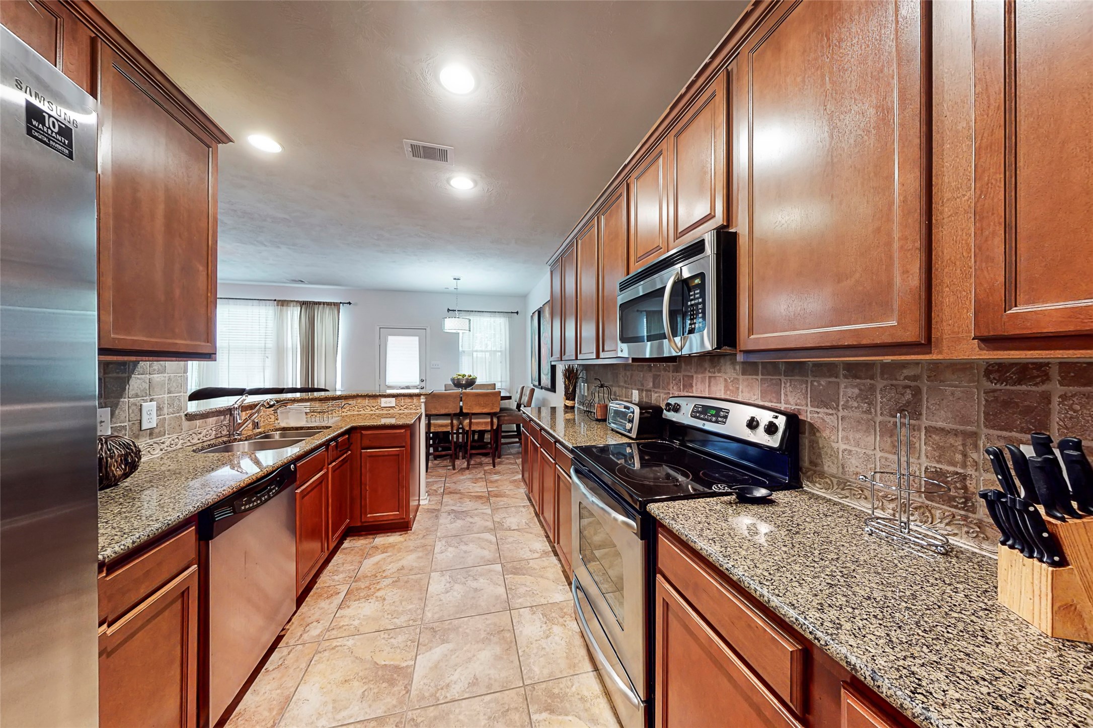 3 Fairlee Court Property Photo 6