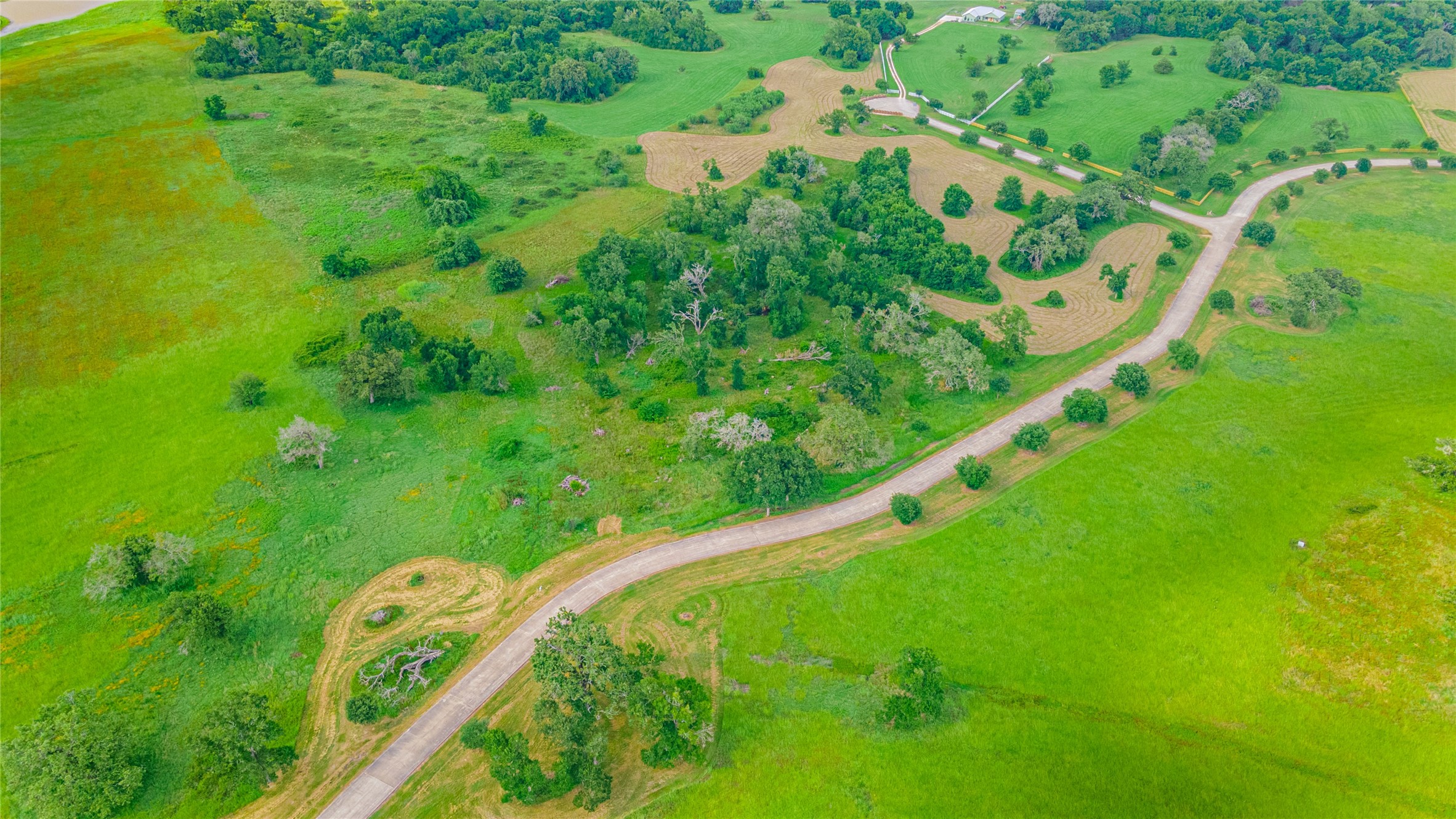 Tract 7-b Lake Victoria Drive Property Photo 3