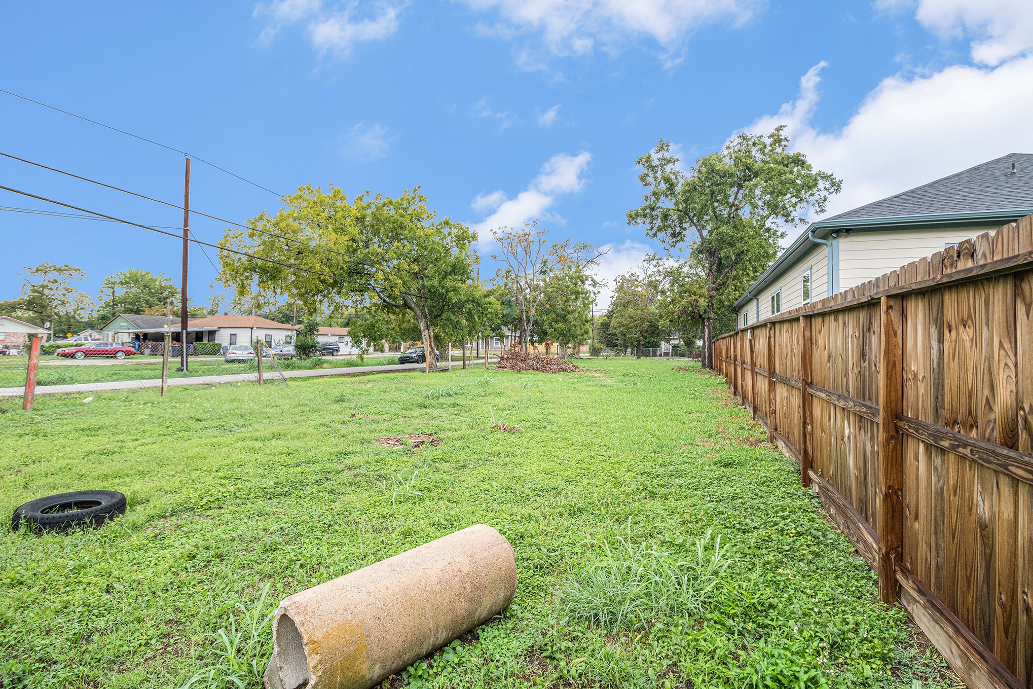 700 Rosie Street Property Photo 7