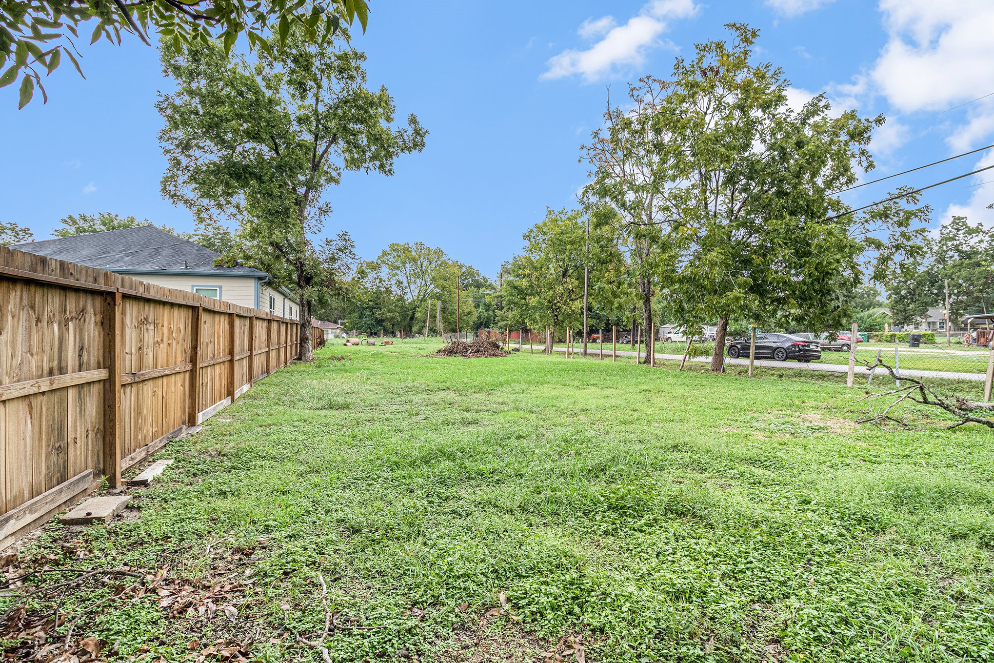700 Rosie Street Property Photo 9