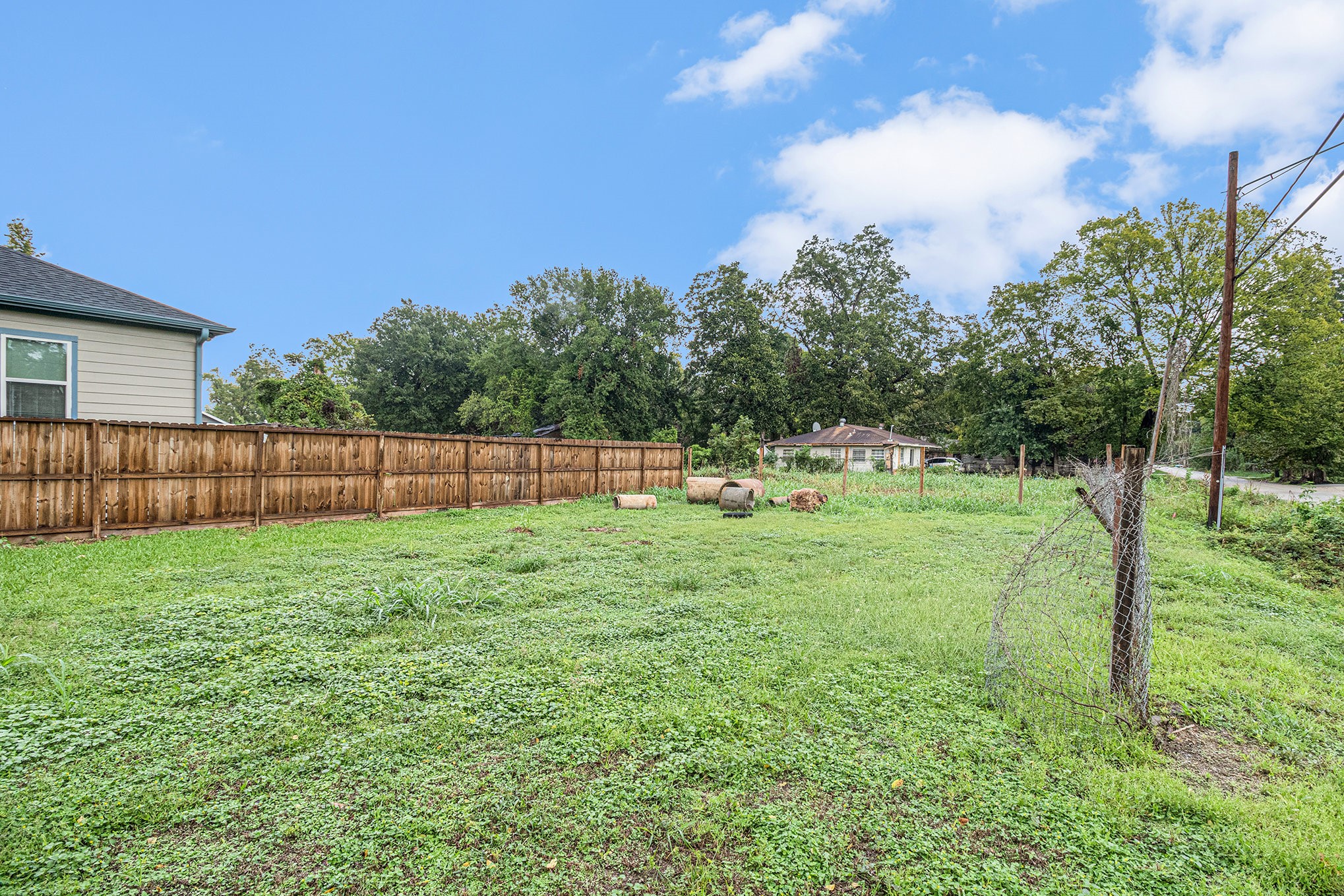 700 Rosie Street Property Photo 13