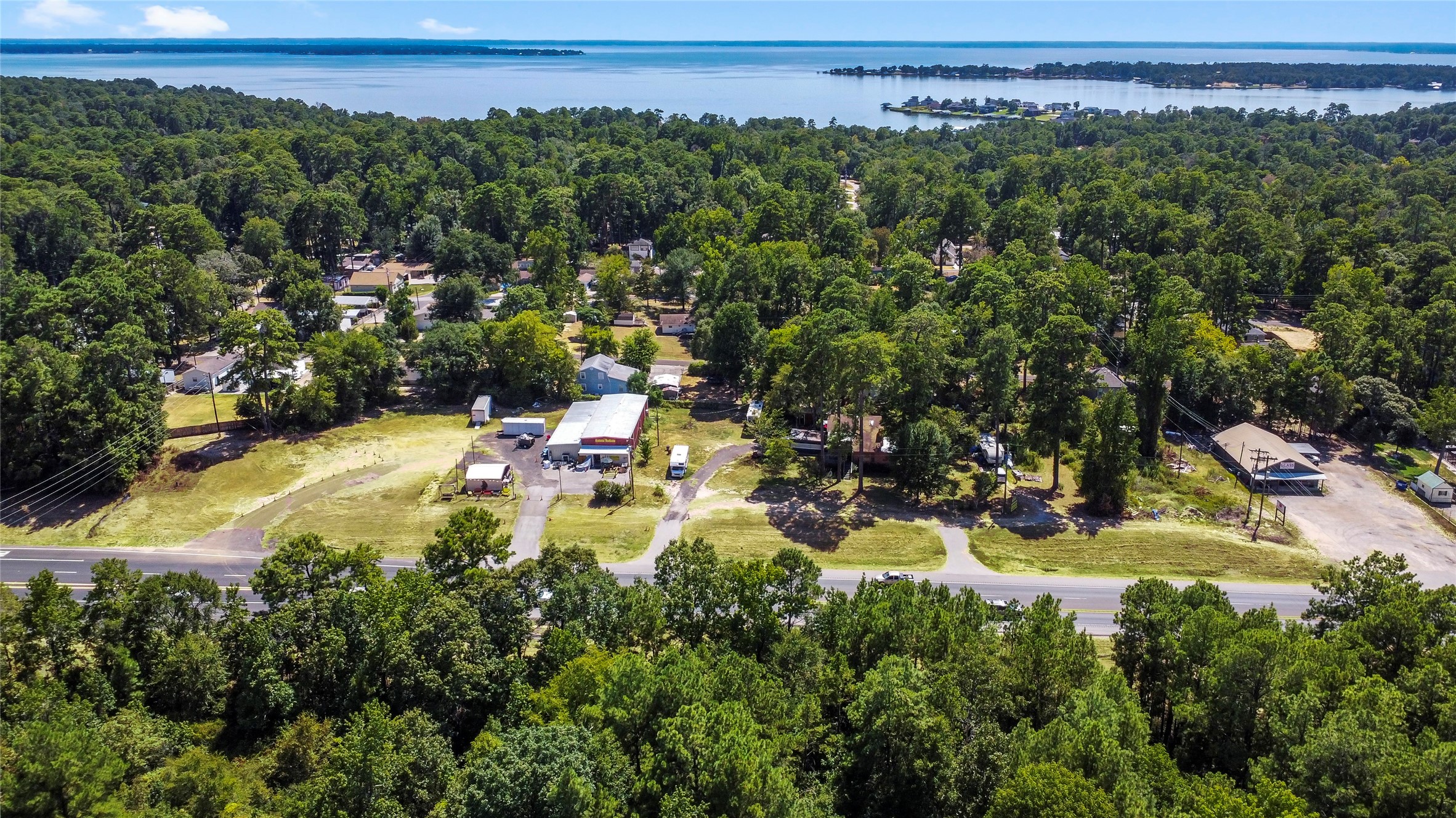 11505 Us Highway 190 W Property Photo 10