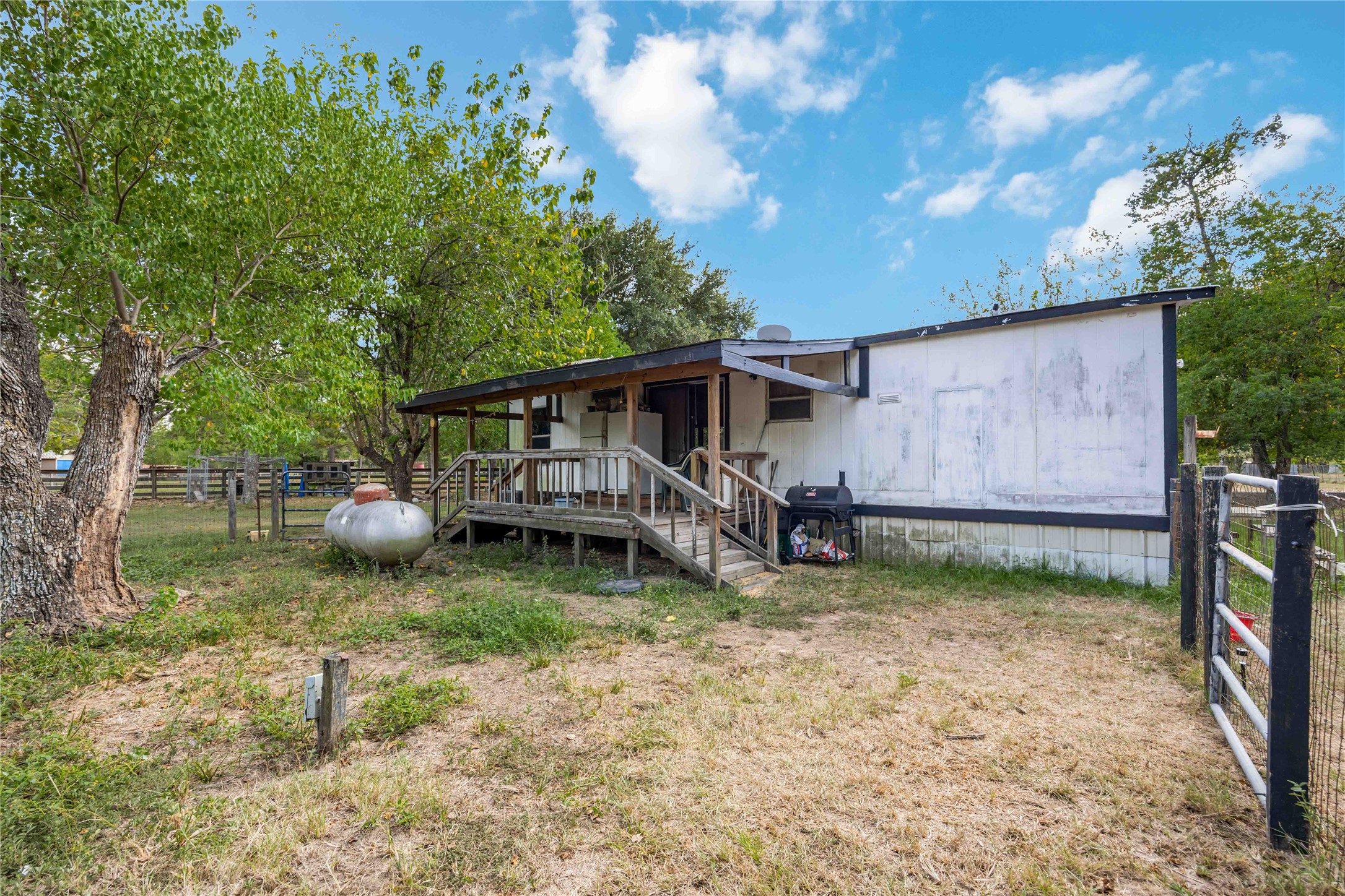 20314 Great Lake Street Property Photo 28