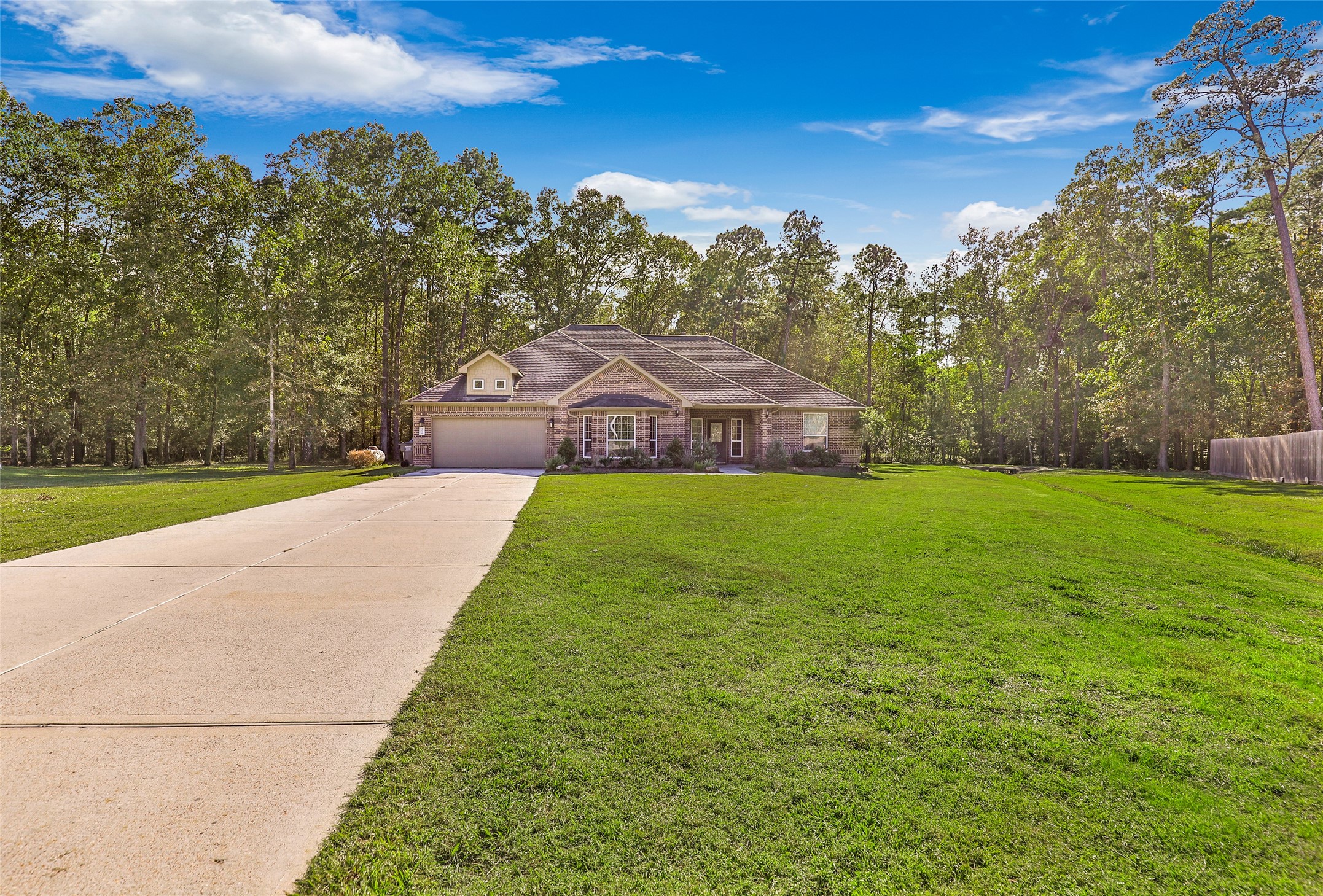 1006 Commons Waterway Drive Property Photo