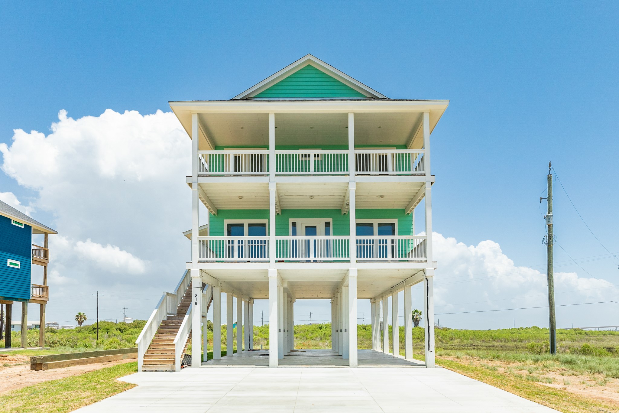 816 Coast Guard Property Photo 6