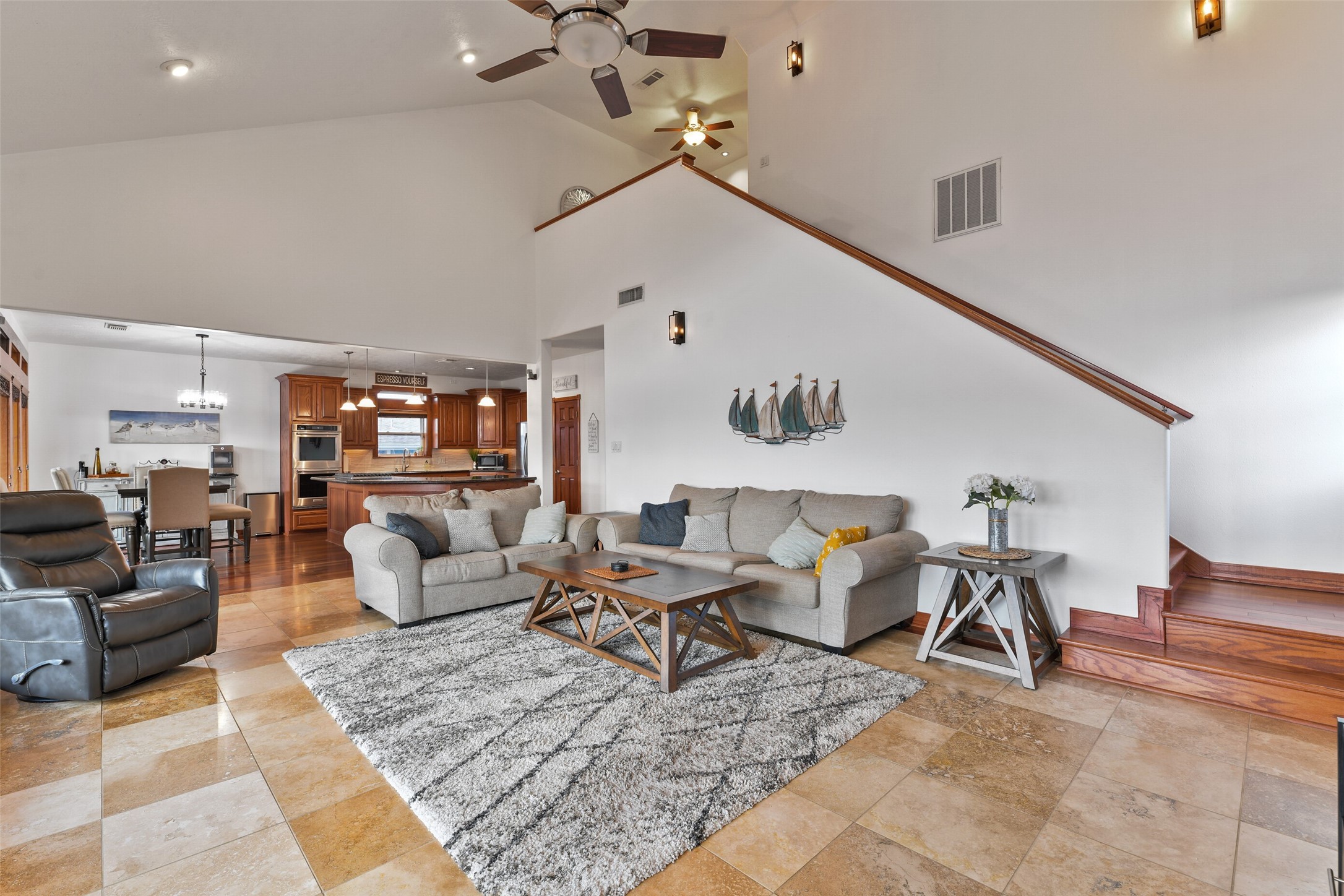 12836 E Madrid Road Property Photo 5