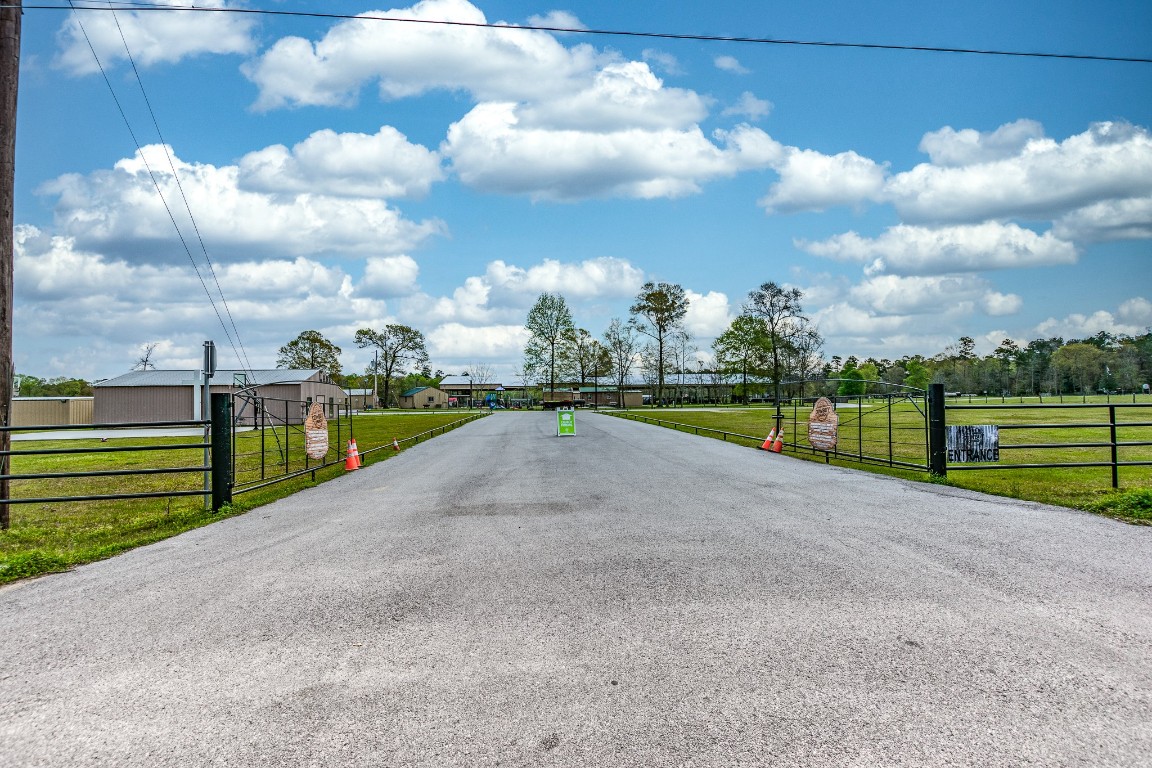 14389 Fm 1485 Property Photo 2