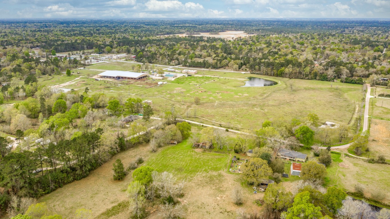 14389 Fm 1485 Property Photo 12