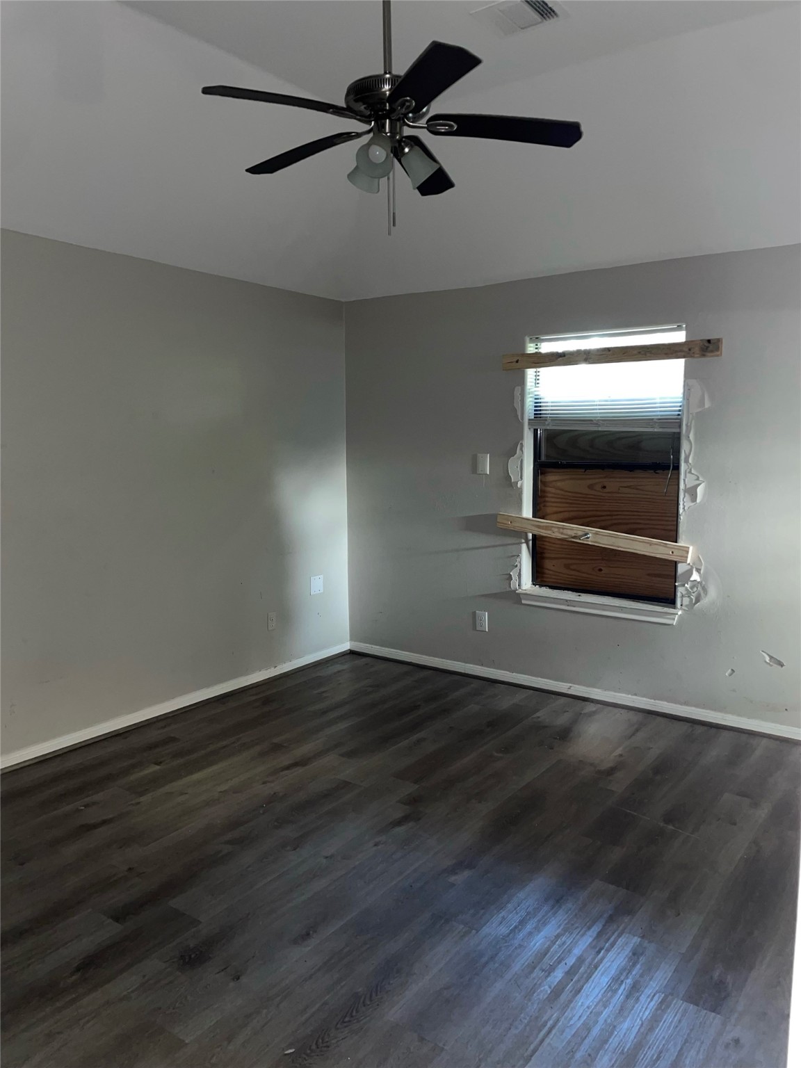 4602 Sterling Street Property Photo 7