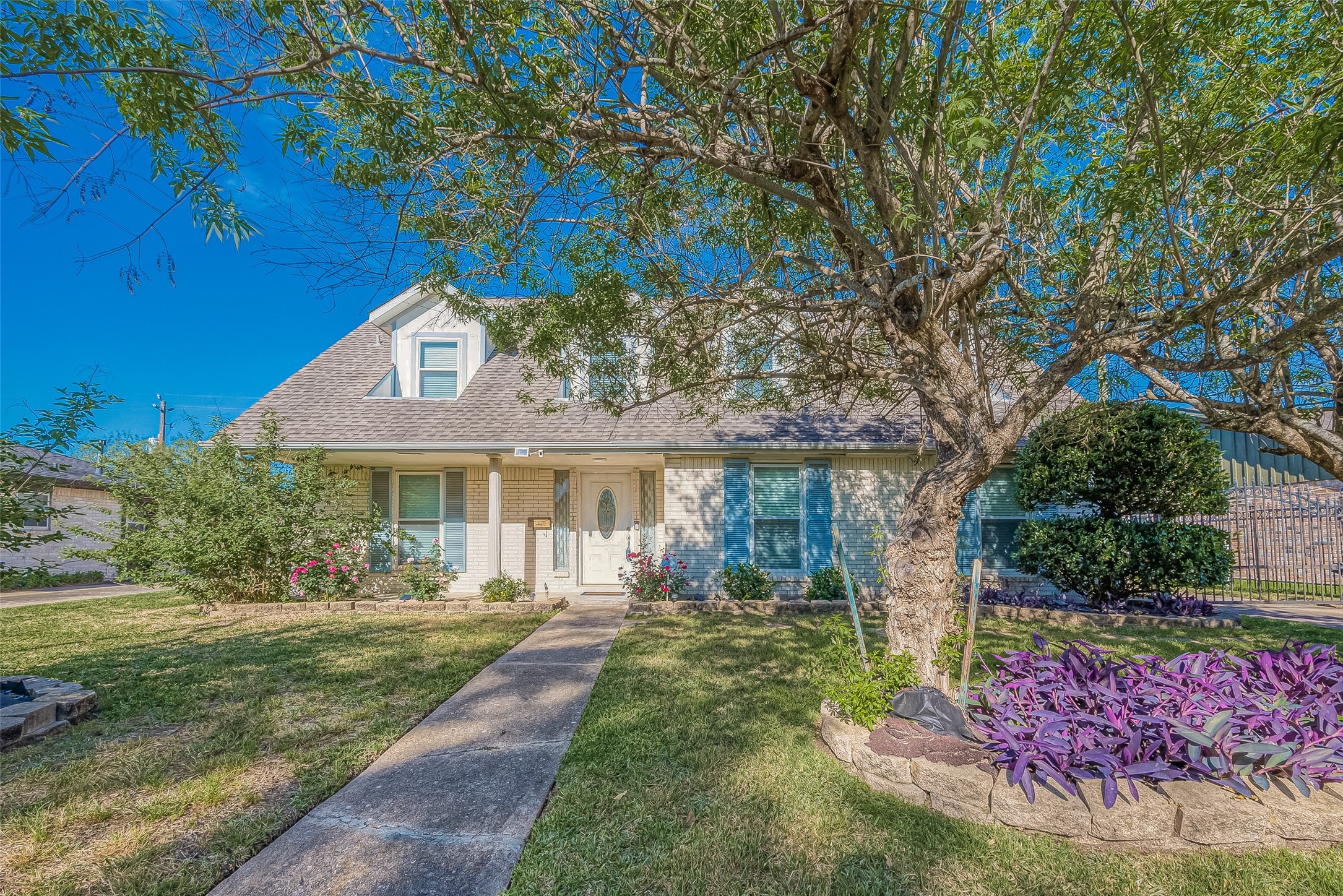 7610 Eichler Drive Property Photo