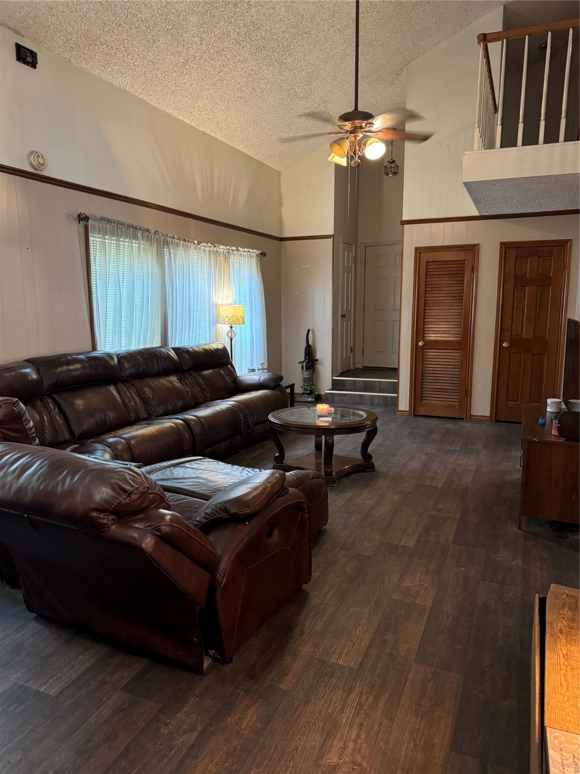 504 Hackberry Street Property Photo 10