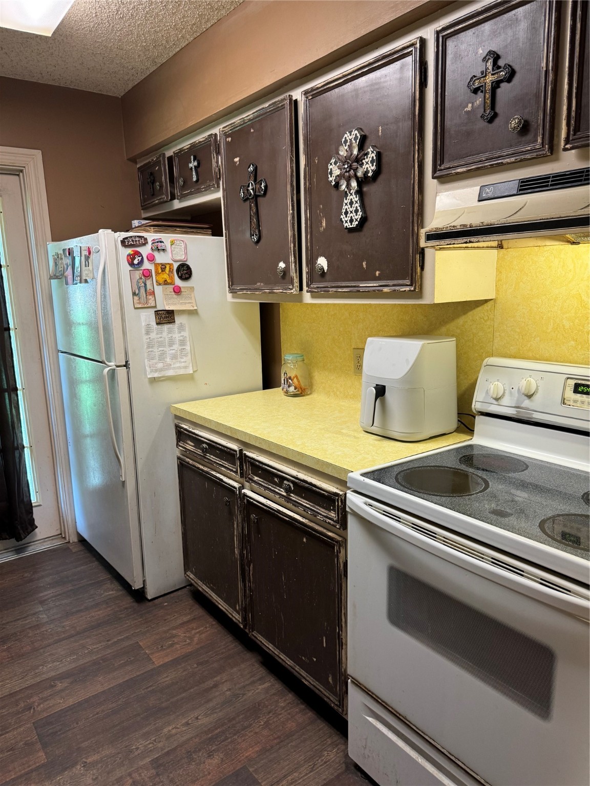 504 Hackberry Street Property Photo 16