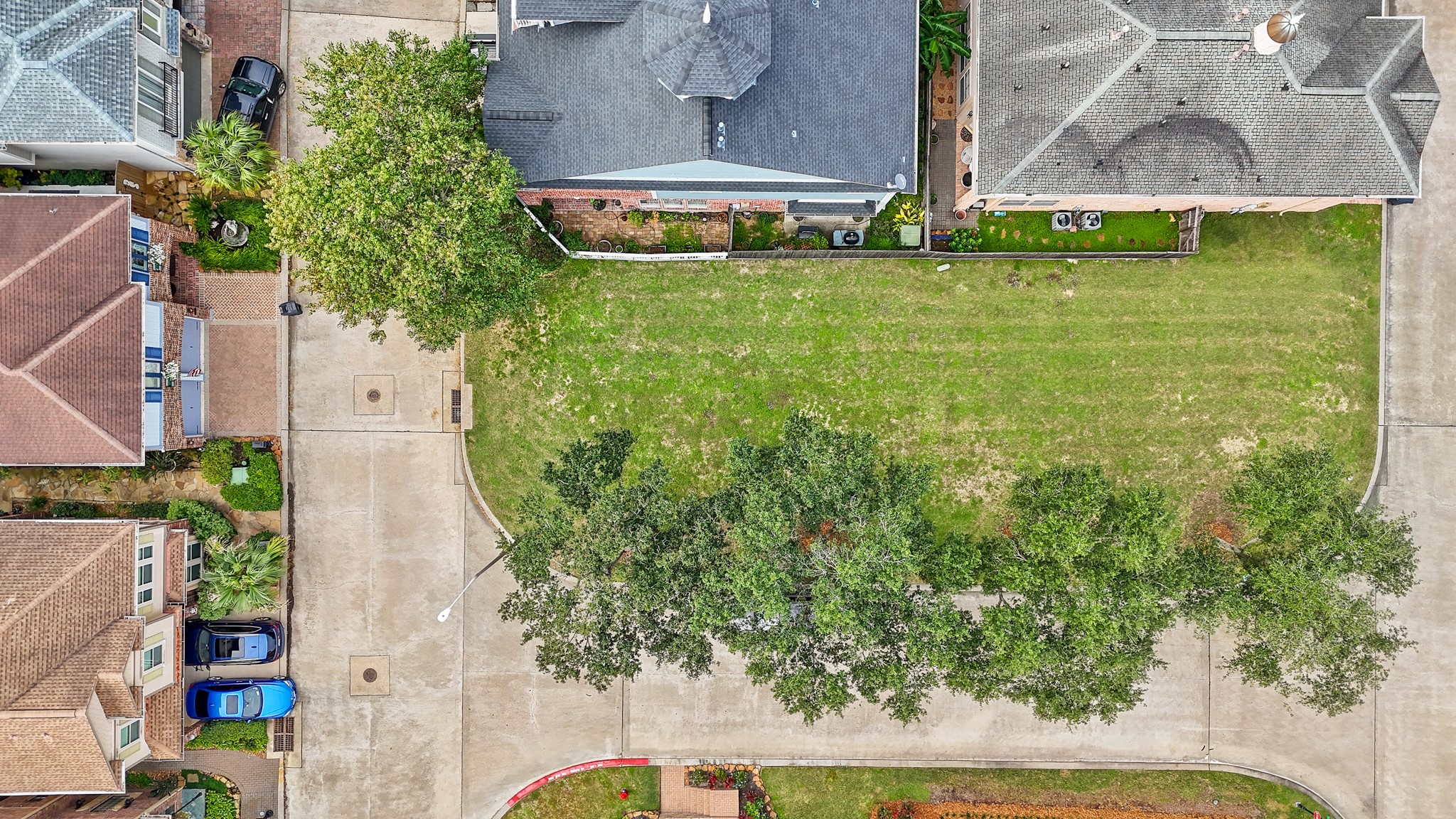 1306 Oceanside Lane Property Photo 3