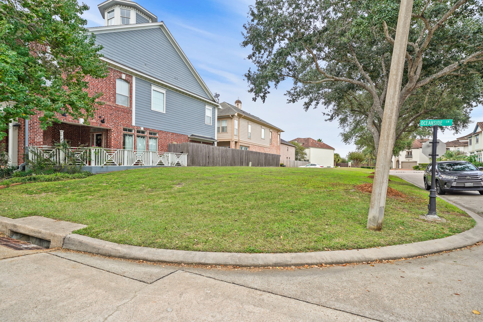 1306 Oceanside Lane Property Photo 5
