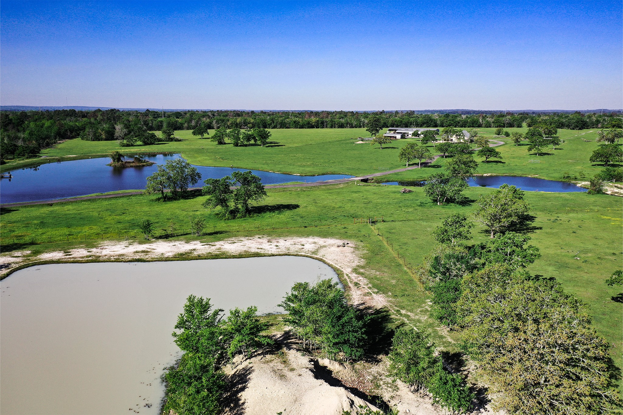 661 B Fm 2550 Property Photo 24